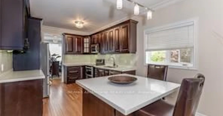 480 Hamilton Drive, Hamilton, ON, L9G 2E7 - 8