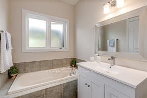 480 Hamilton Drive, Hamilton, ON, L9G 2E7 - 13