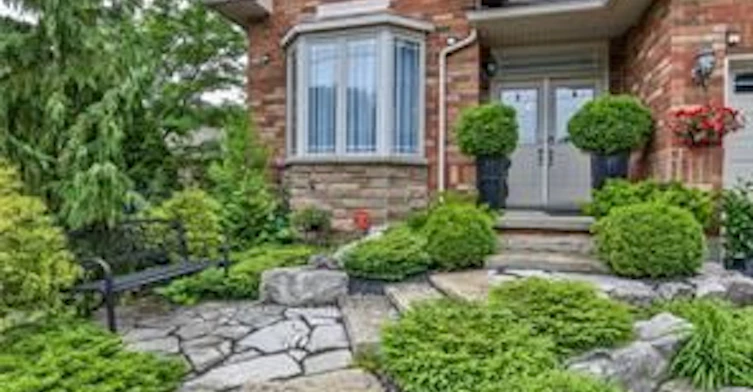 480 Hamilton Drive, Hamilton, ON, L9G 2E7