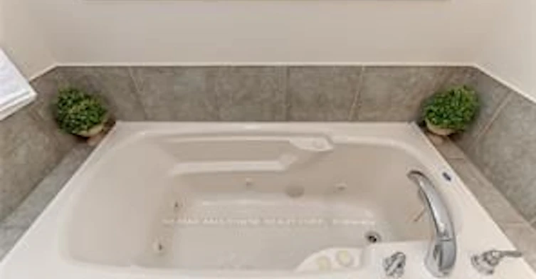 480 Hamilton Drive, Hamilton, ON, L9G 2E7 - 15