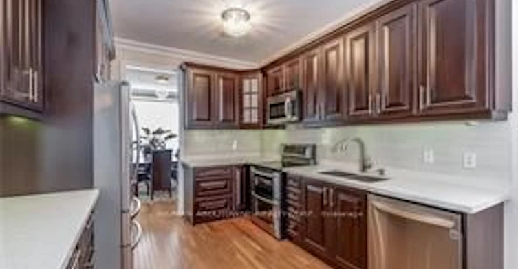 480 Hamilton Drive, Hamilton, ON, L9G 2E7 - 9