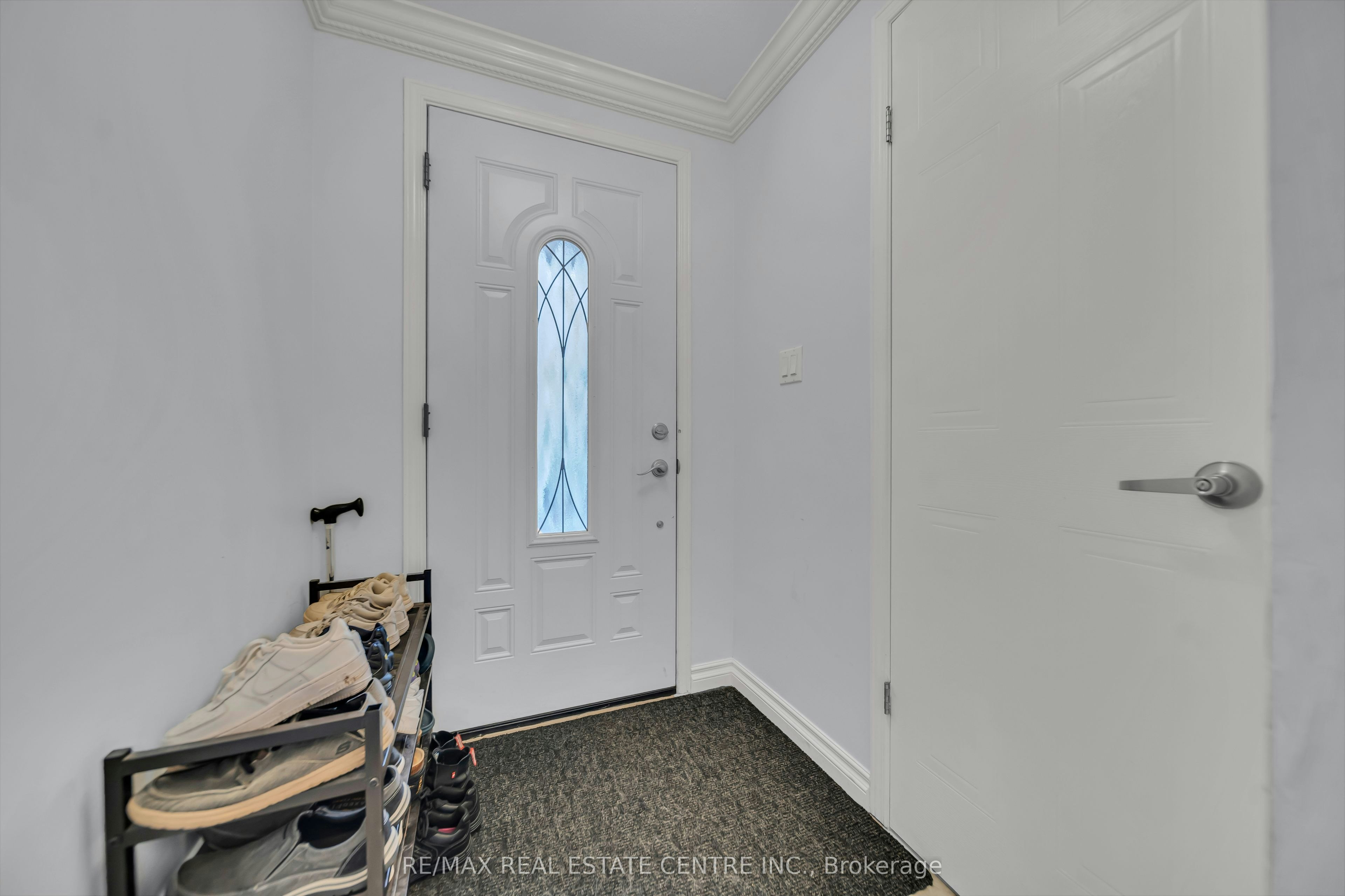 255 Prosperity Drive, Kitchener, ON, N2E 4B1 - 3