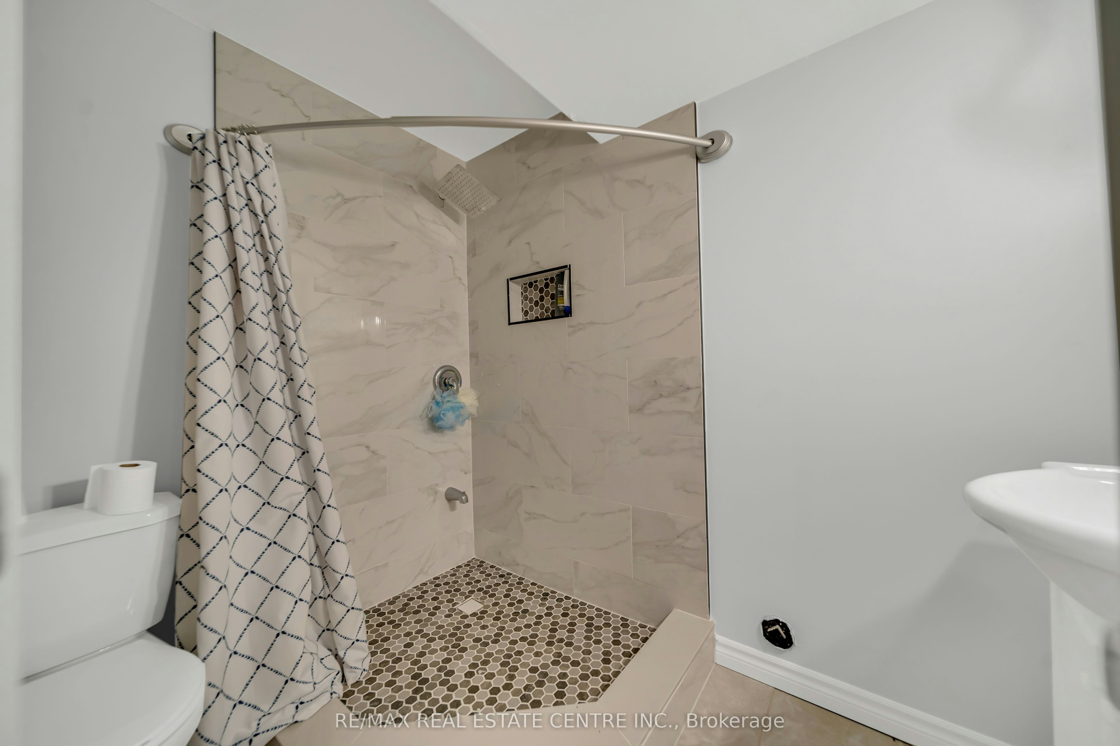 255 Prosperity Drive, Kitchener, ON, N2E 4B1 - 27