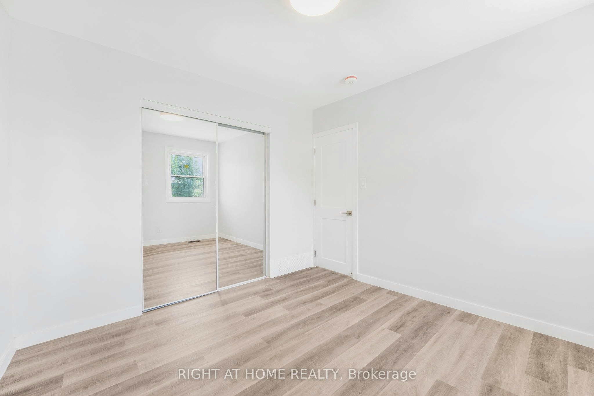 81 Afton Avenue, Welland, ON, L3B 1V7 - 7