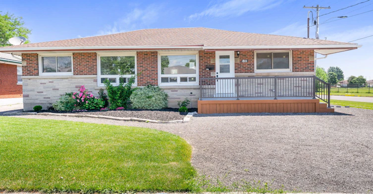 81 Afton Avenue, Welland, ON, L3B 1V7 - 3