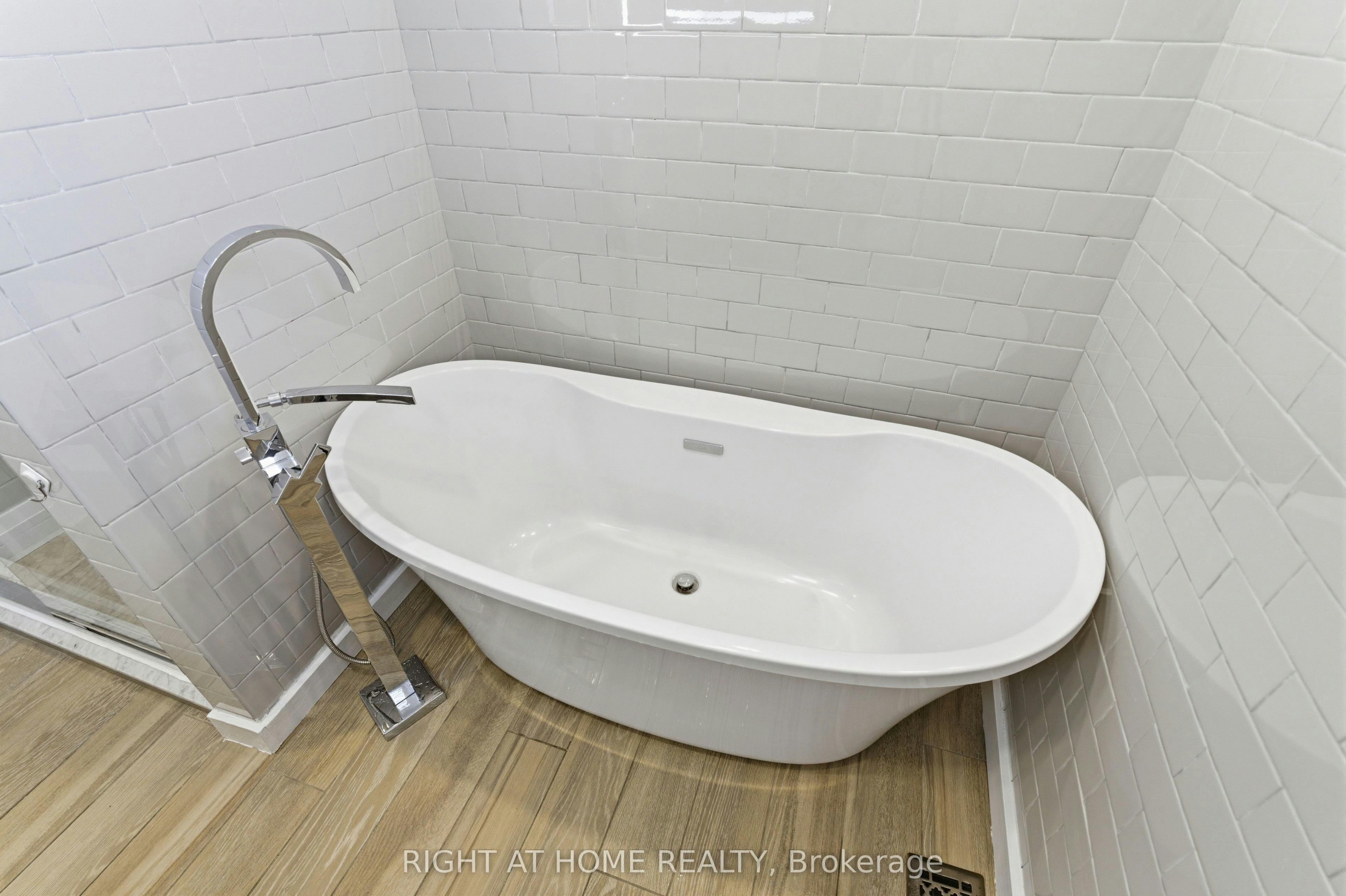 341 Rexford Drive, Hamilton, ON, L8W 1W2 - 24