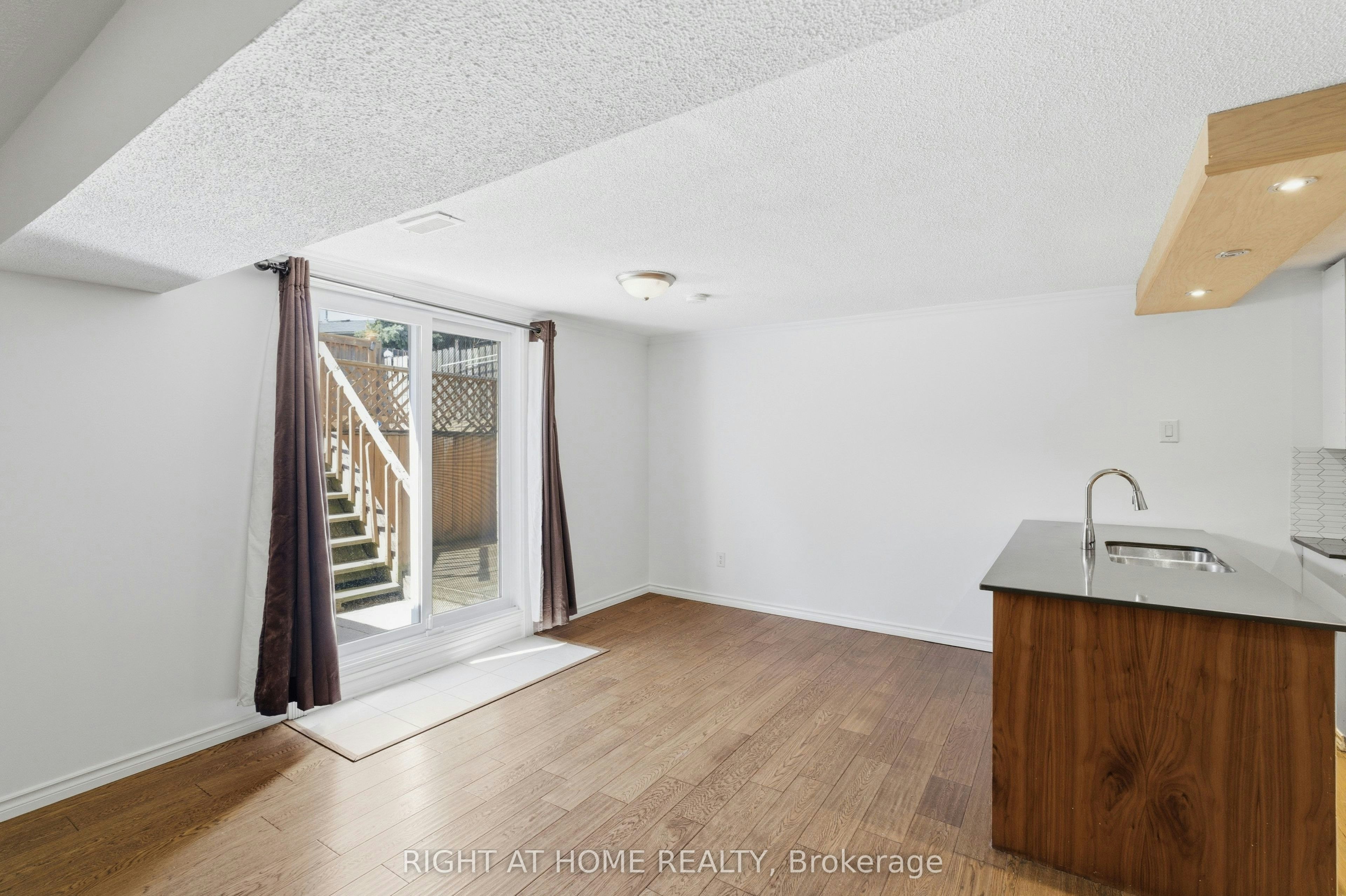 341 Rexford Drive, Hamilton, ON, L8W 1W2 - 31