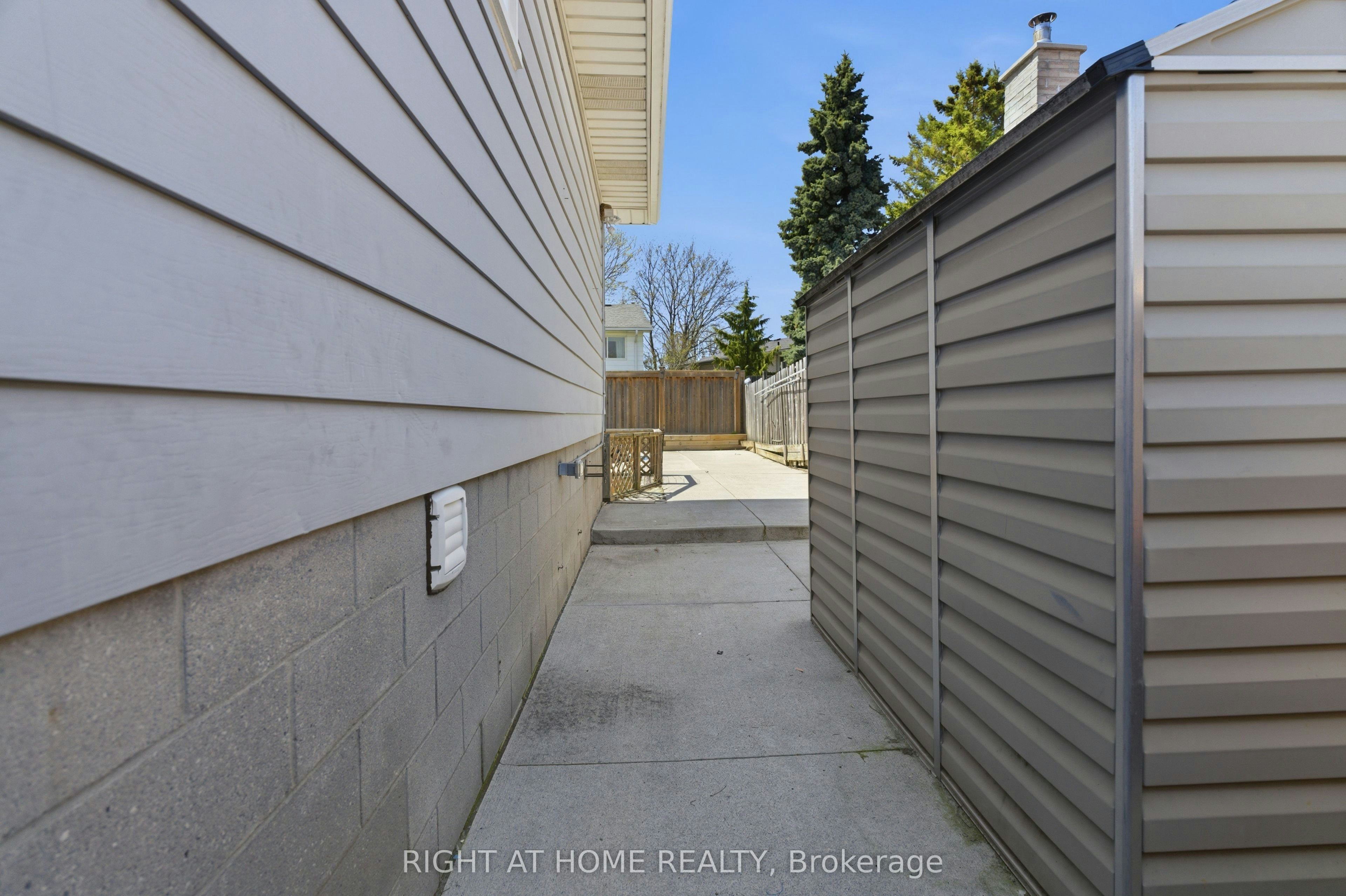 341 Rexford Drive, Hamilton, ON, L8W 1W2 - 43