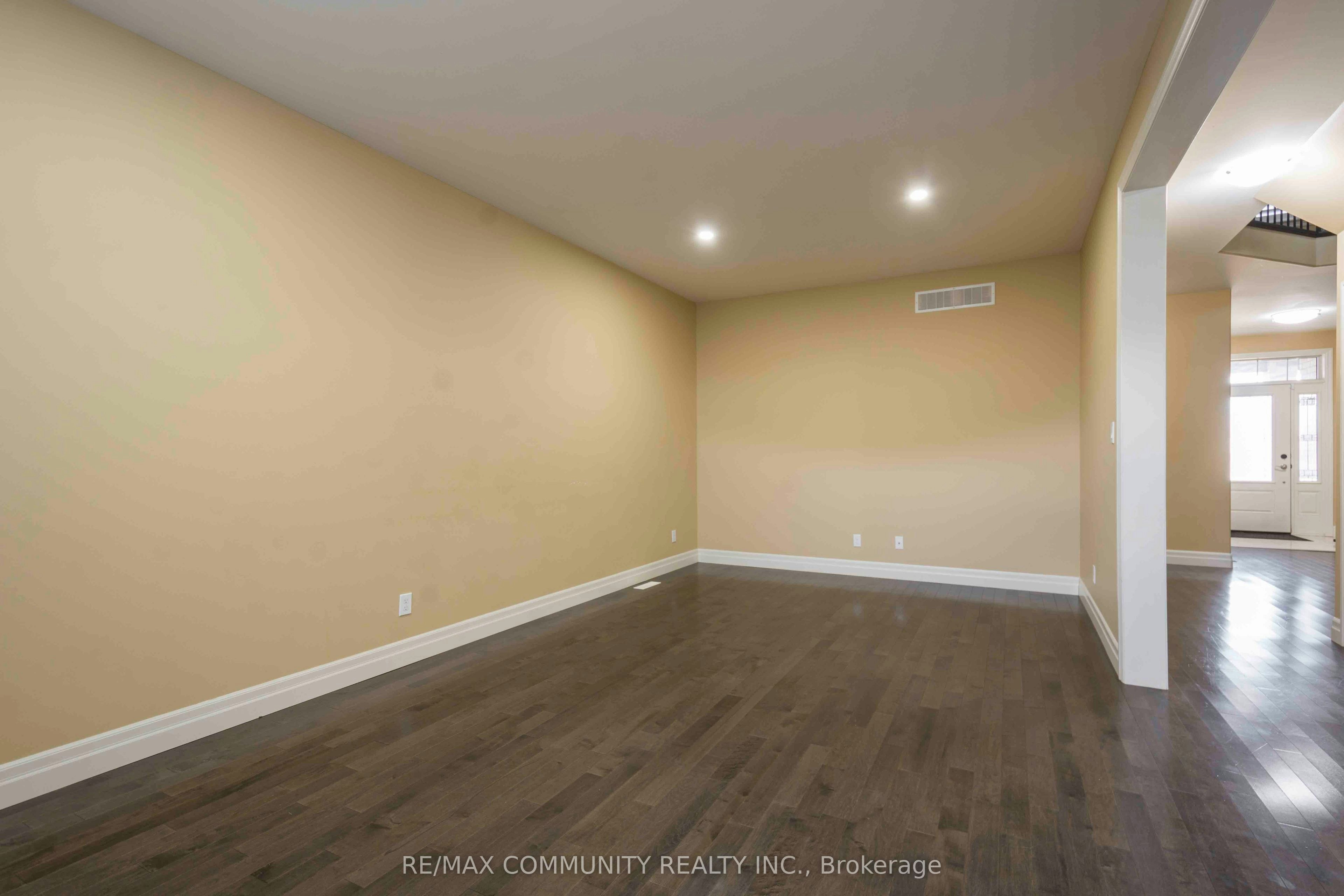 Main-19 Bevan Drive, Belleville, ON, K8N 0H3 - 16