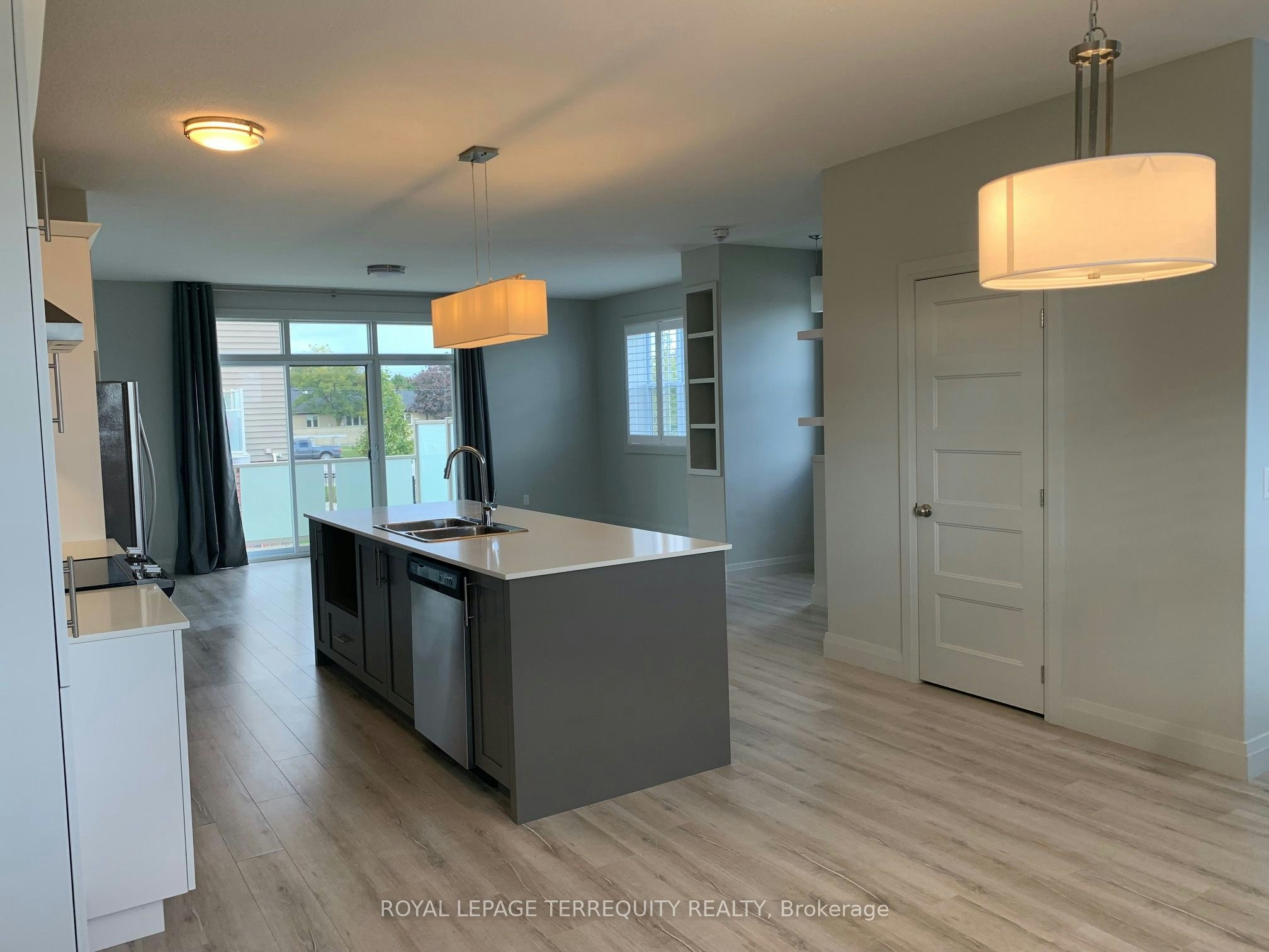 2-3025 Singleton Avenue, London, ON, N6L 0E6 - 2