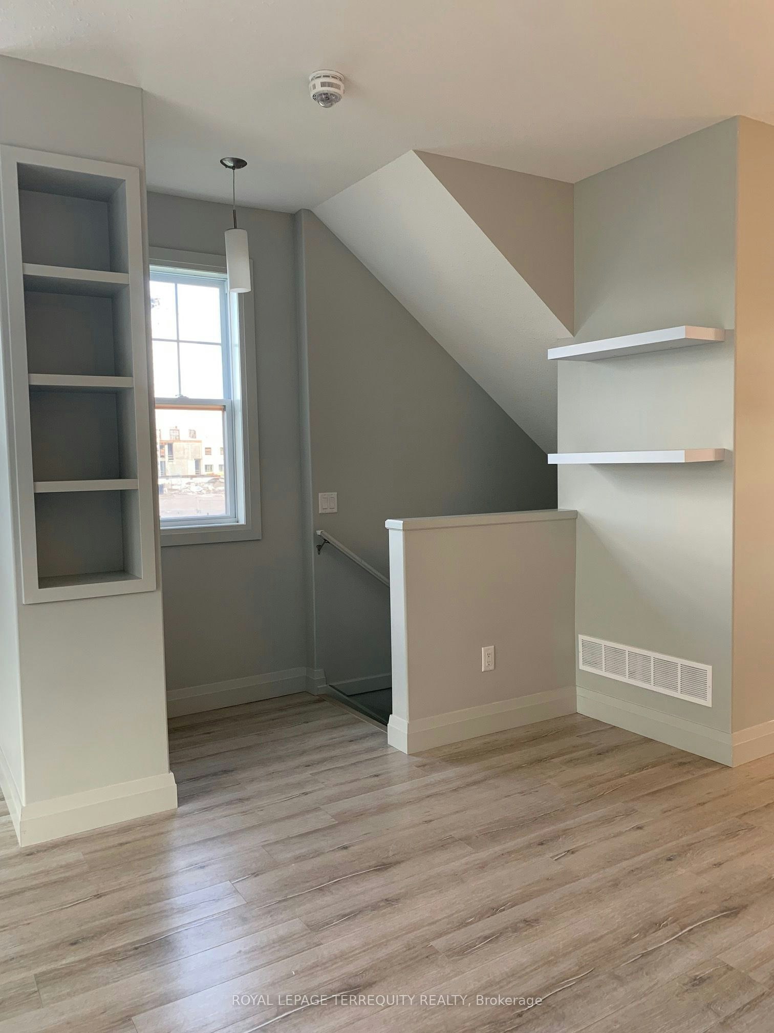 2-3025 Singleton Avenue, London, ON, N6L 0E6 - 4