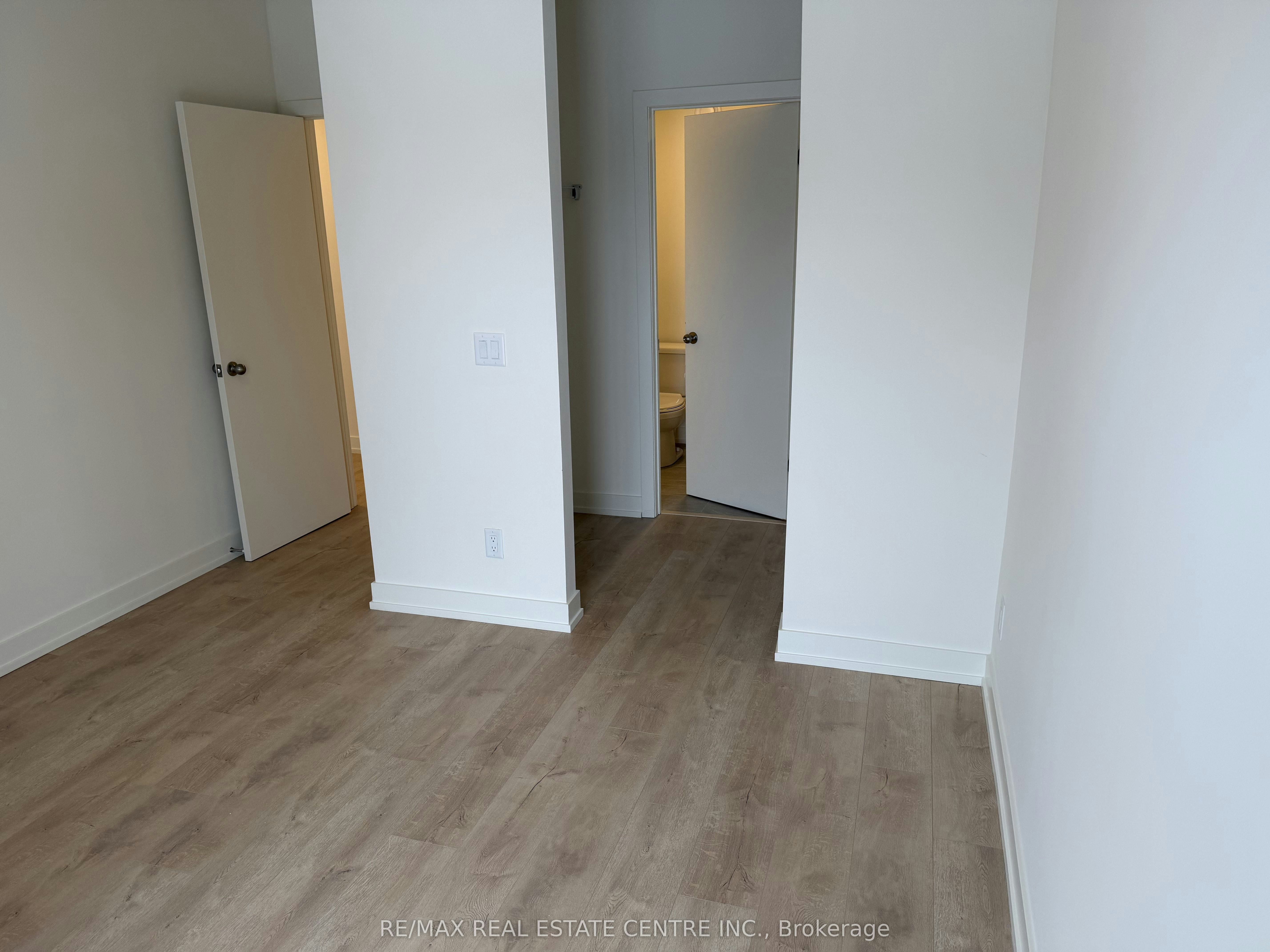 Suite 334 (302C)-16 Melbourne Avenue, St. Catharines, ON, L2P 3J8 - 14
