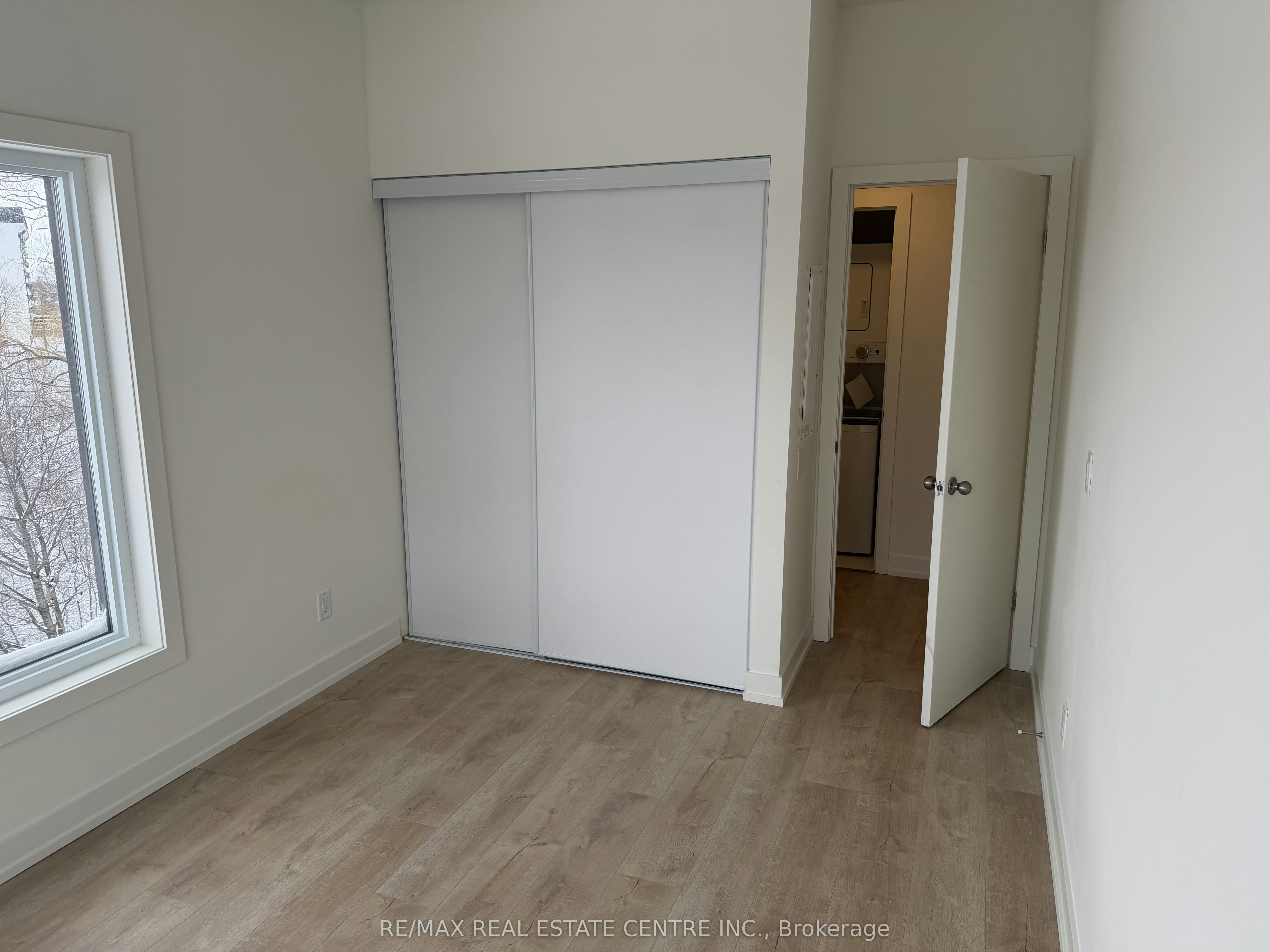 Suite 334 (302C)-16 Melbourne Avenue, St. Catharines, ON, L2P 3J8 - 12