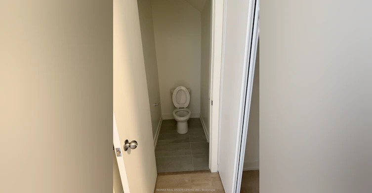 Suite 334 (302C)-16 Melbourne Avenue, St. Catharines, ON, L2P 3J8 - 9