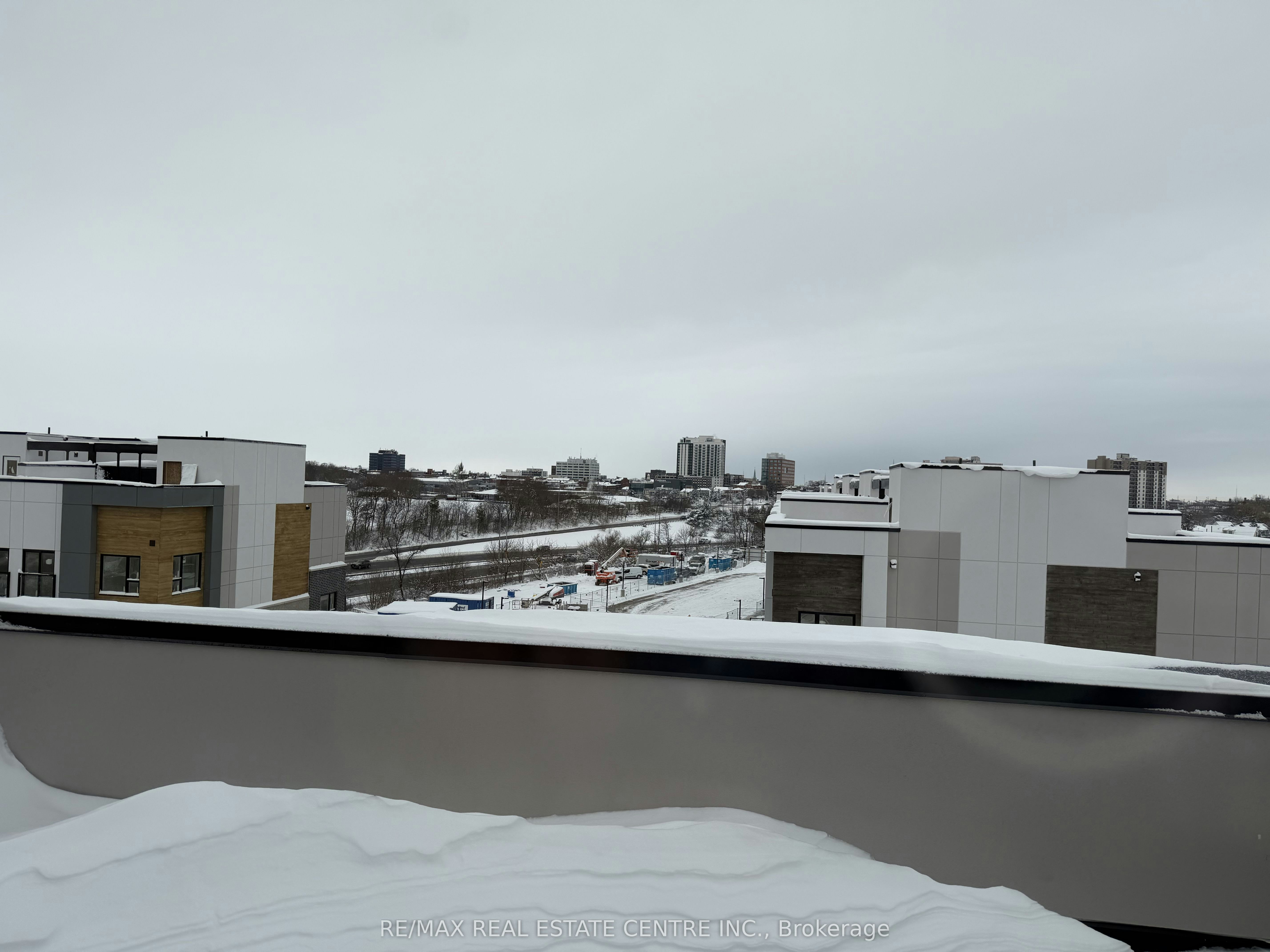 Suite 334 (302C)-16 Melbourne Avenue, St. Catharines, ON, L2P 3J8 - 16