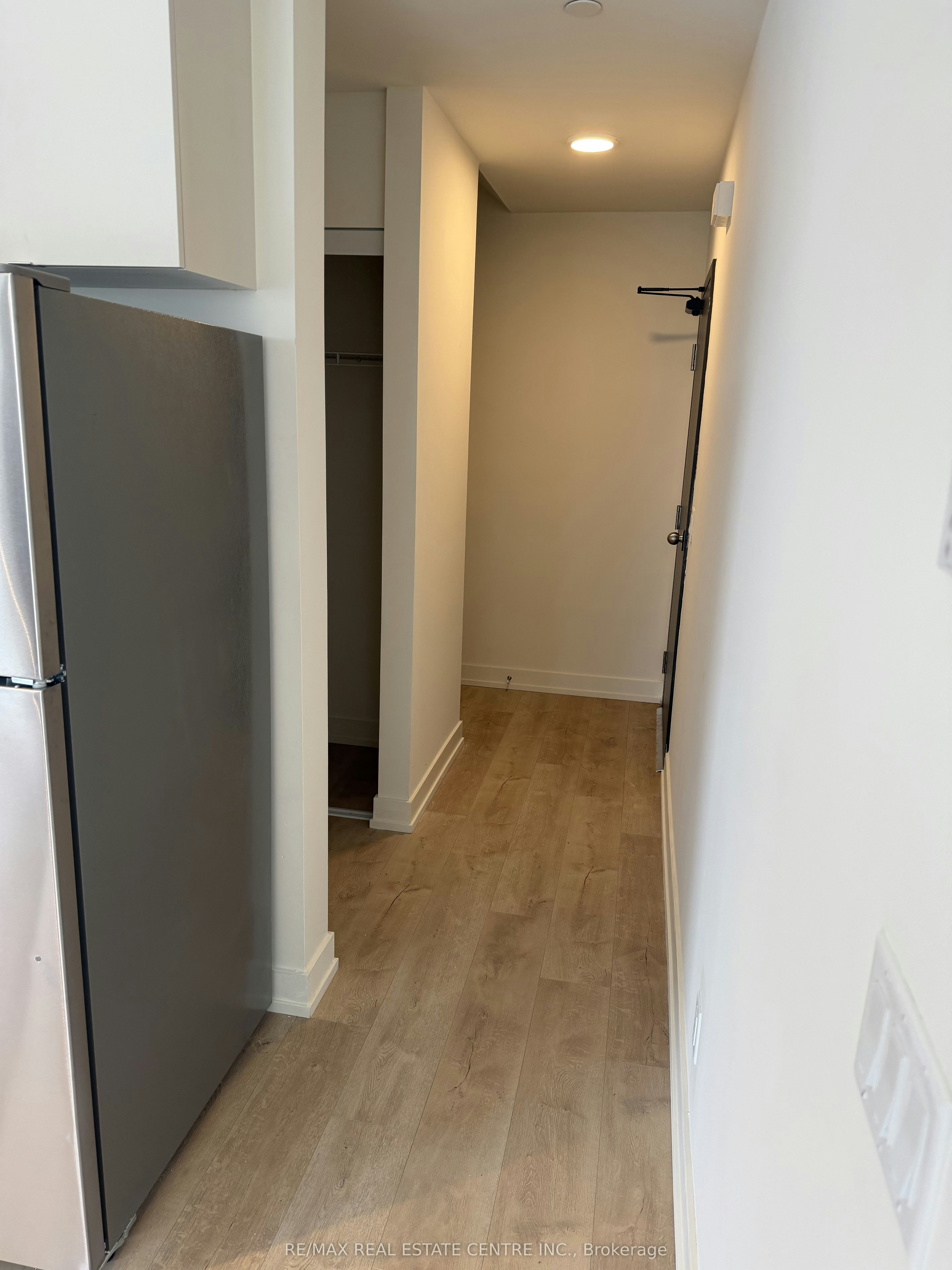 Suite 334 (302C)-16 Melbourne Avenue, St. Catharines, ON, L2P 3J8 - 8