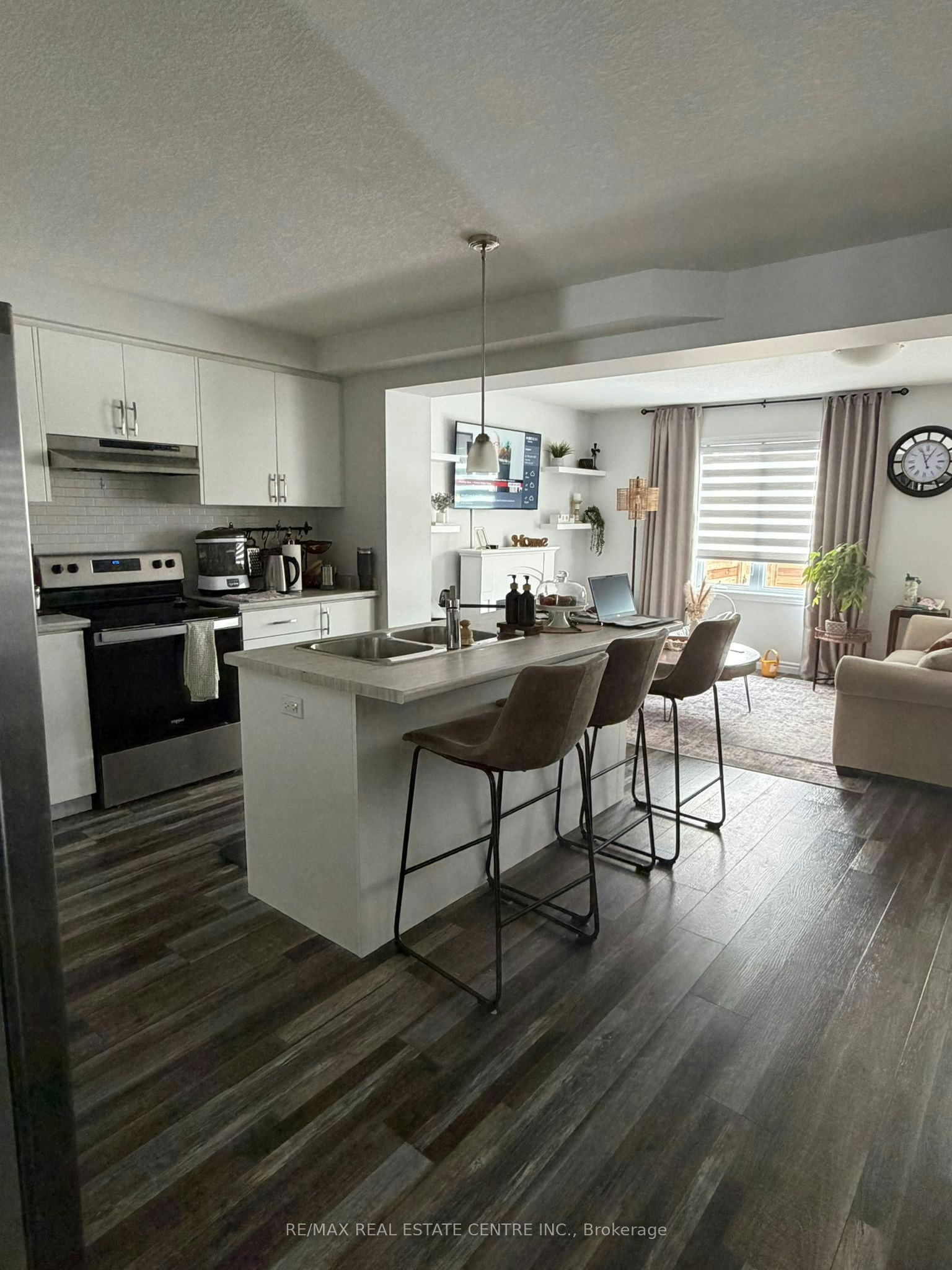 2986 Turner Crescent, London, ON, N6M 0J3 - 3
