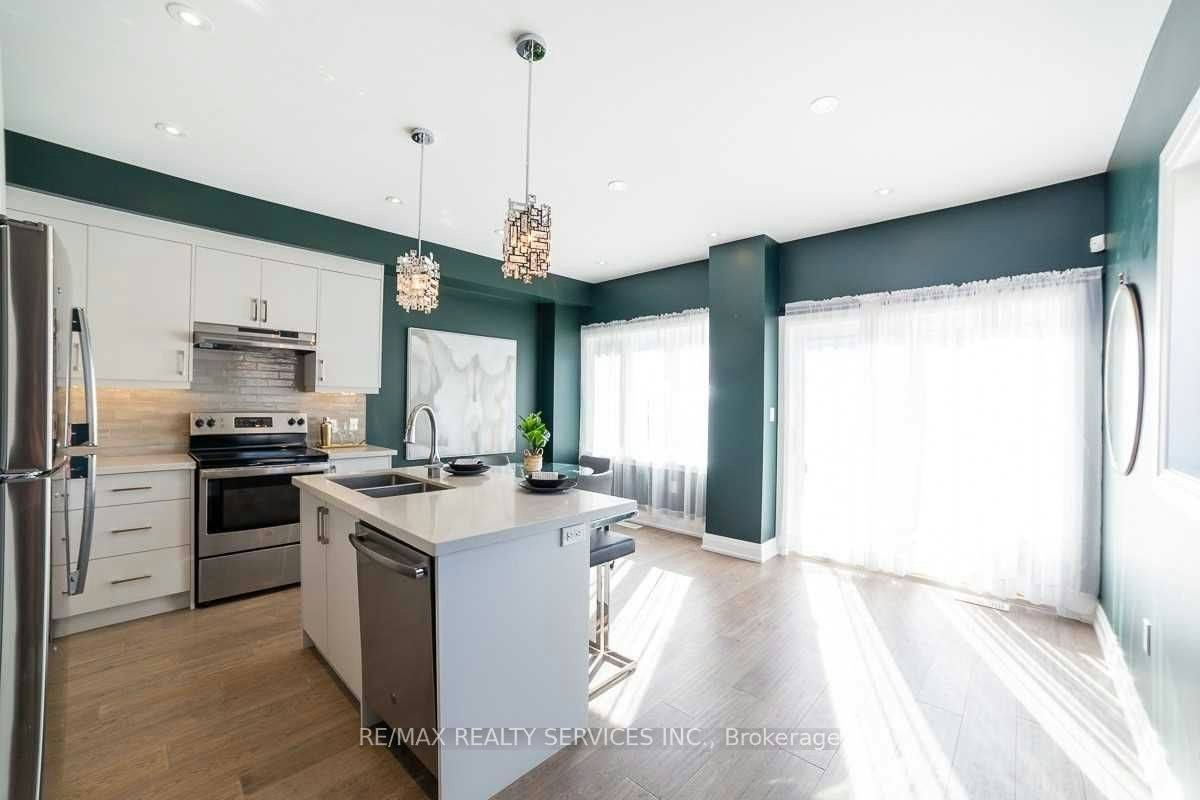 76 Burton Street, Hamilton, ON, L8L 3R3 - 6