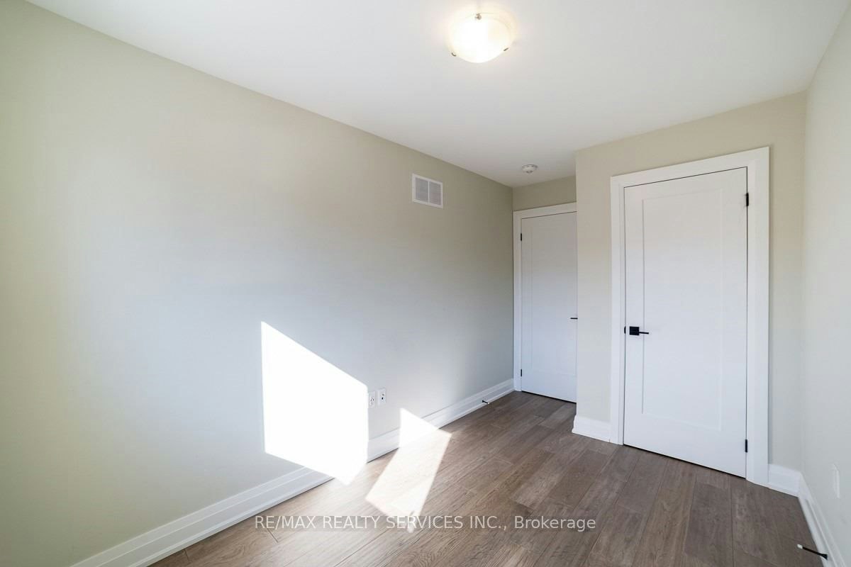 76 Burton Street, Hamilton, ON, L8L 3R3 - 28