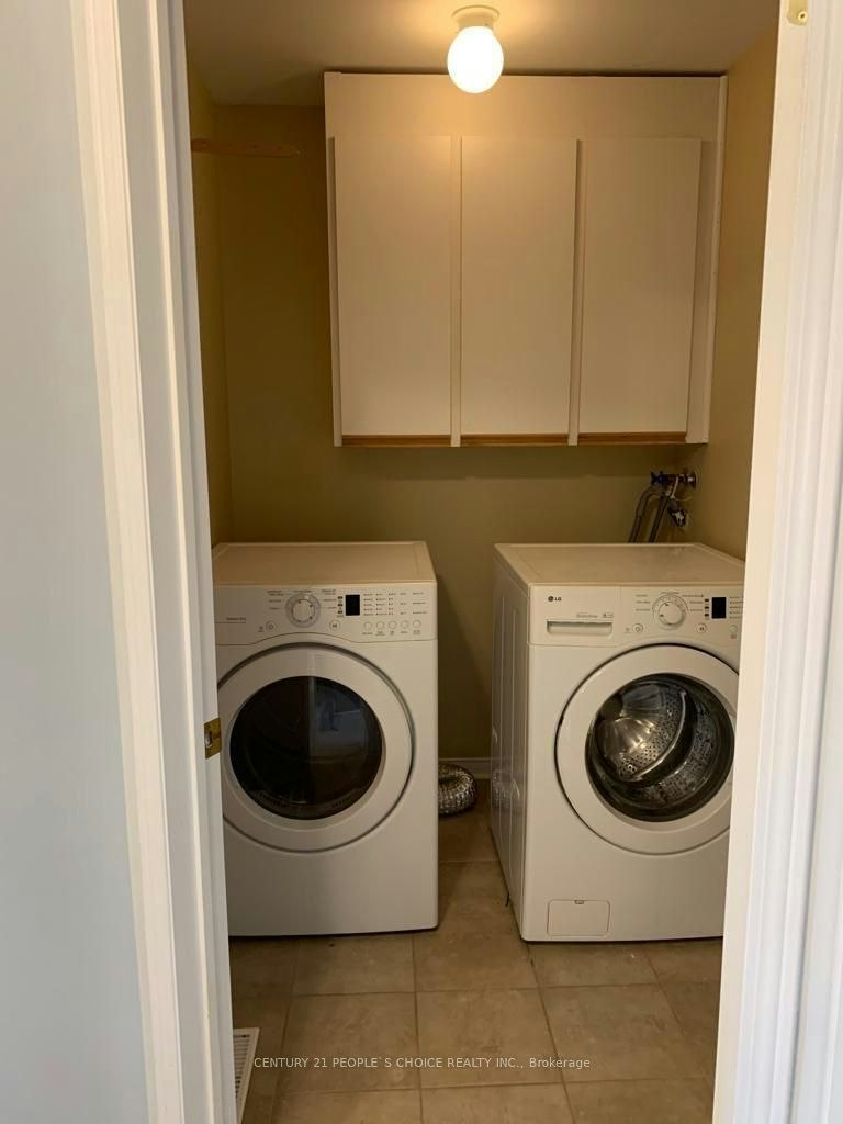 69 Bloomington Drive, Cambridge, ON, N1P 1J5 - 16