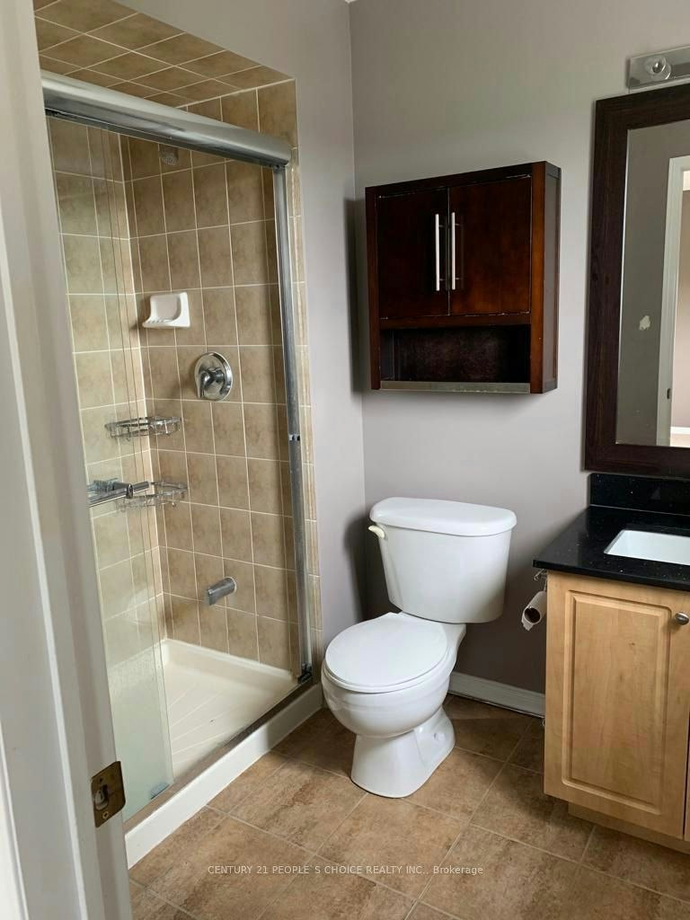 69 Bloomington Drive, Cambridge, ON, N1P 1J5 - 7