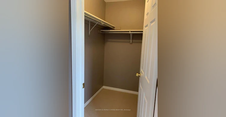 69 Bloomington Drive, Cambridge, ON, N1P 1J5 - 8