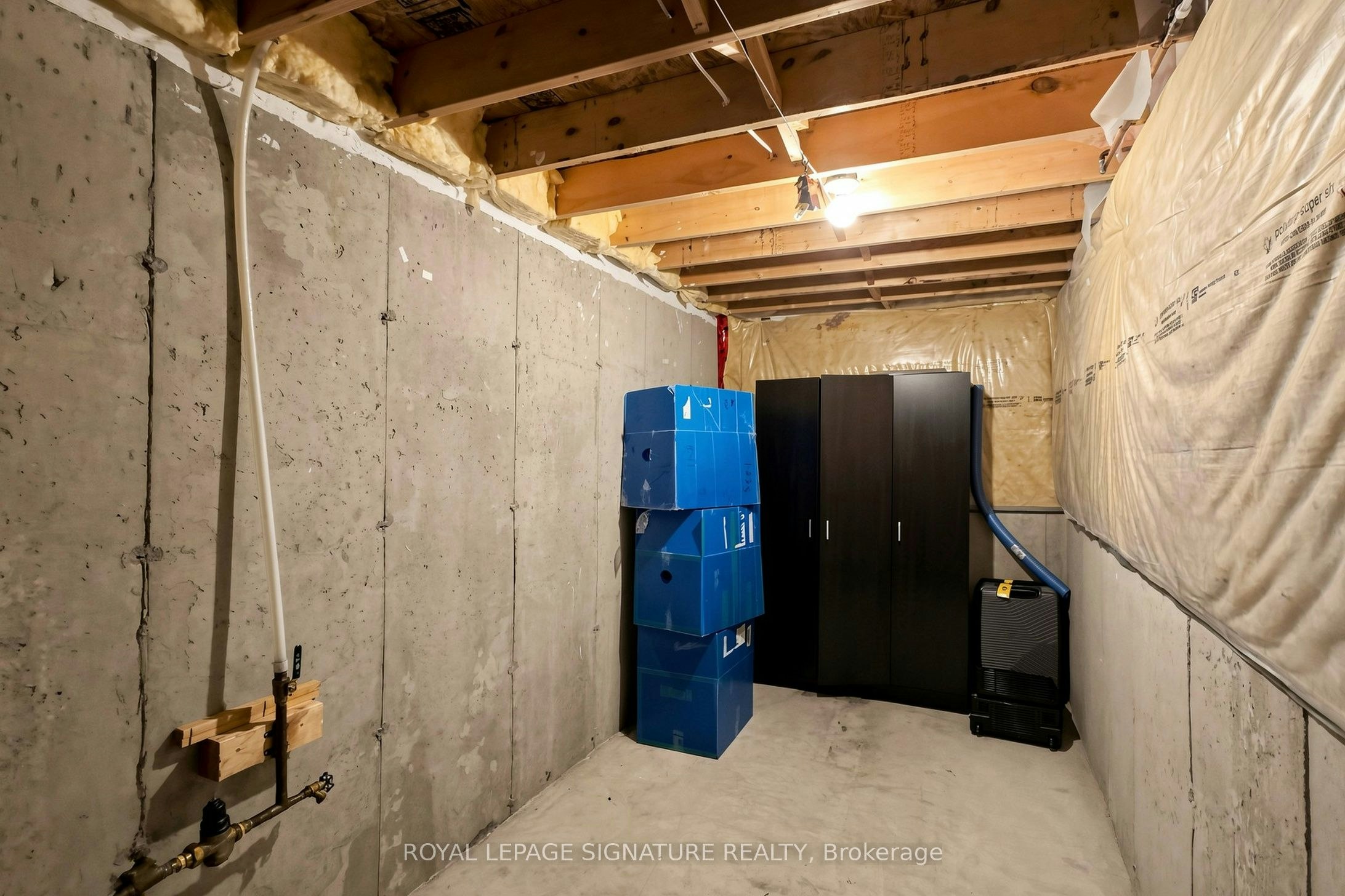 A5-110 Activa Avenue, Kitchener, ON, N2E 4K4 - 37
