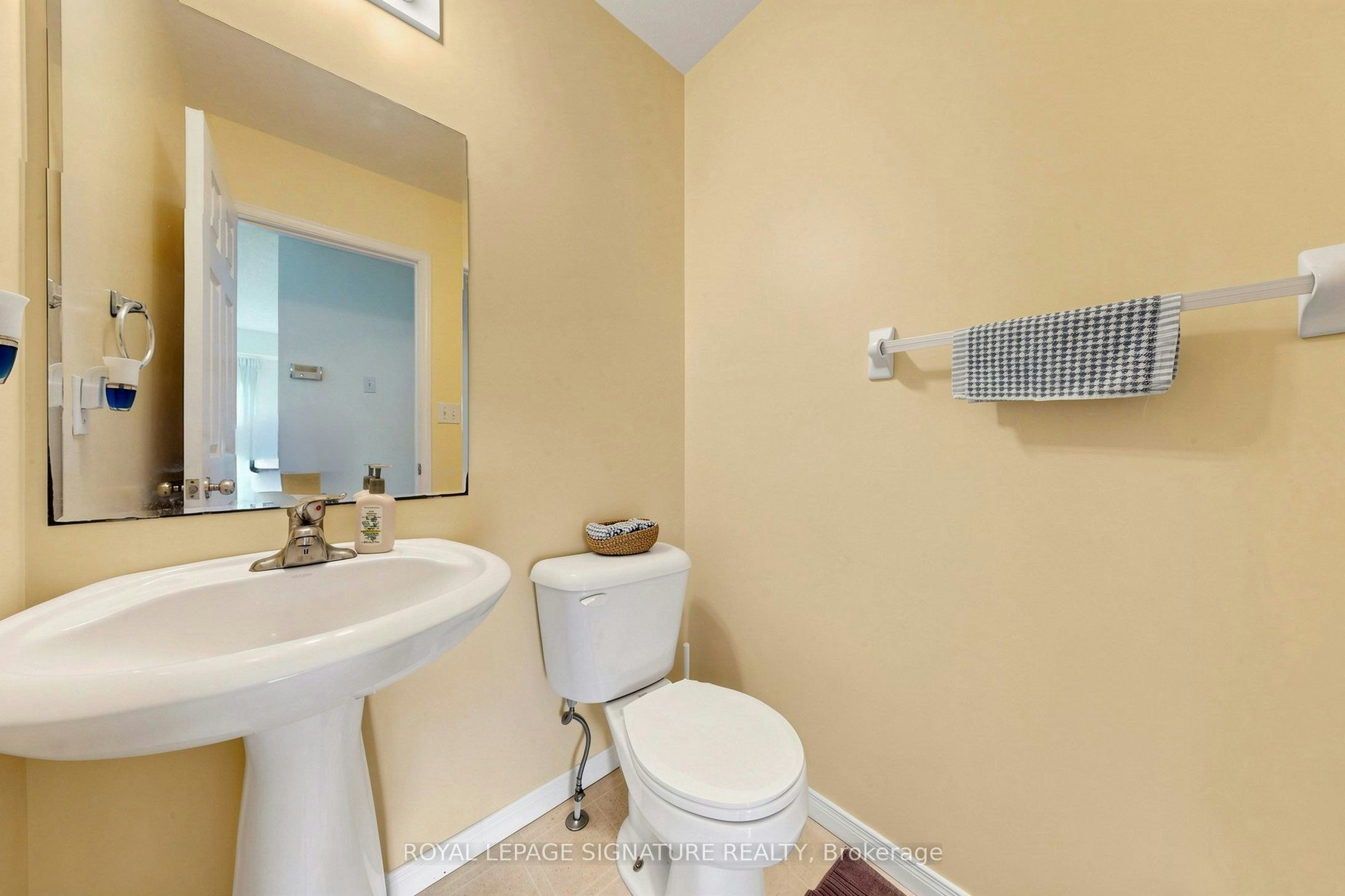 A5-110 Activa Avenue, Kitchener, ON, N2E 4K4 - 15