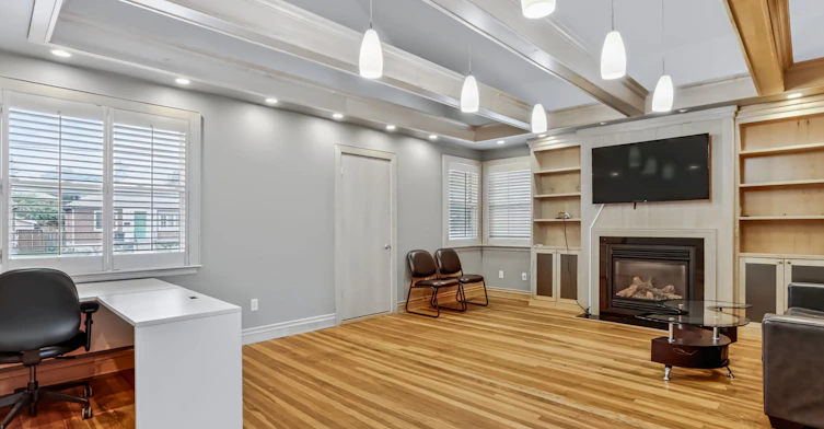 900 Adelaide Street N, London, ON, N5Y 2M5 - 7