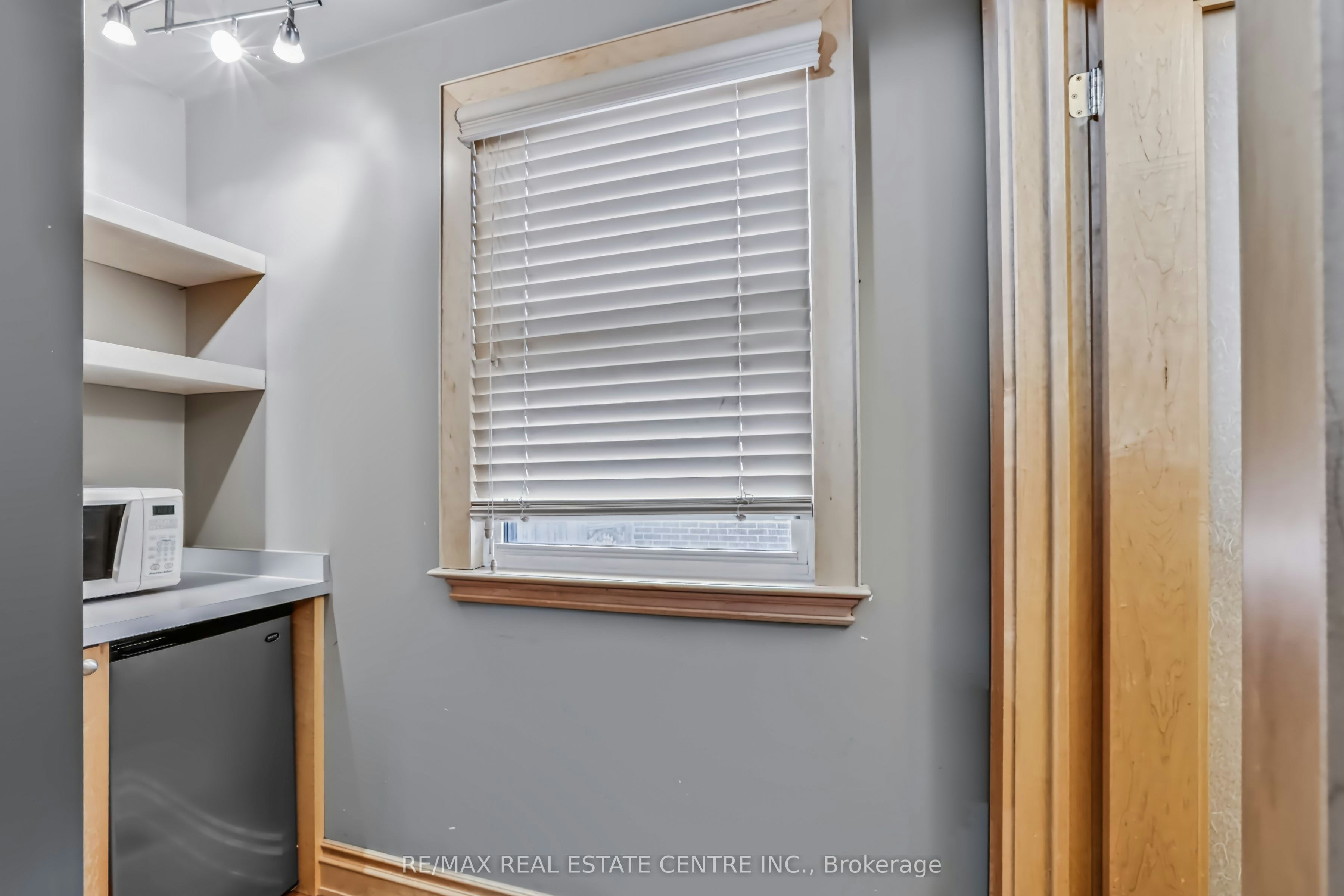 900 Adelaide Street N, London, ON, N5Y 2M5 - 13