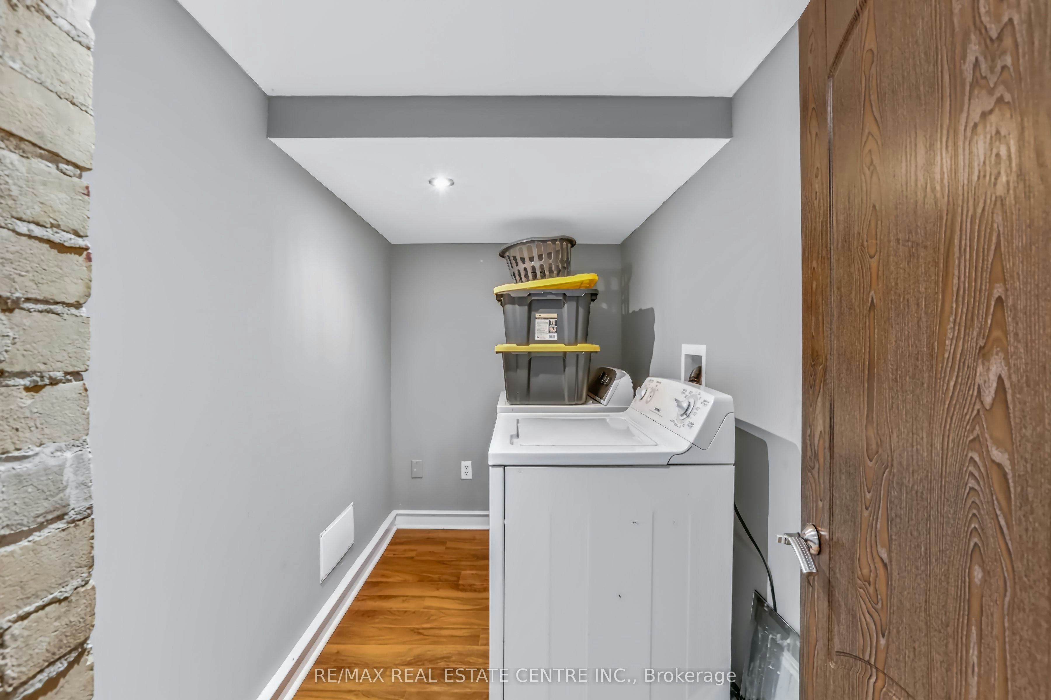 900 Adelaide Street N, London, ON, N5Y 2M5 - 27