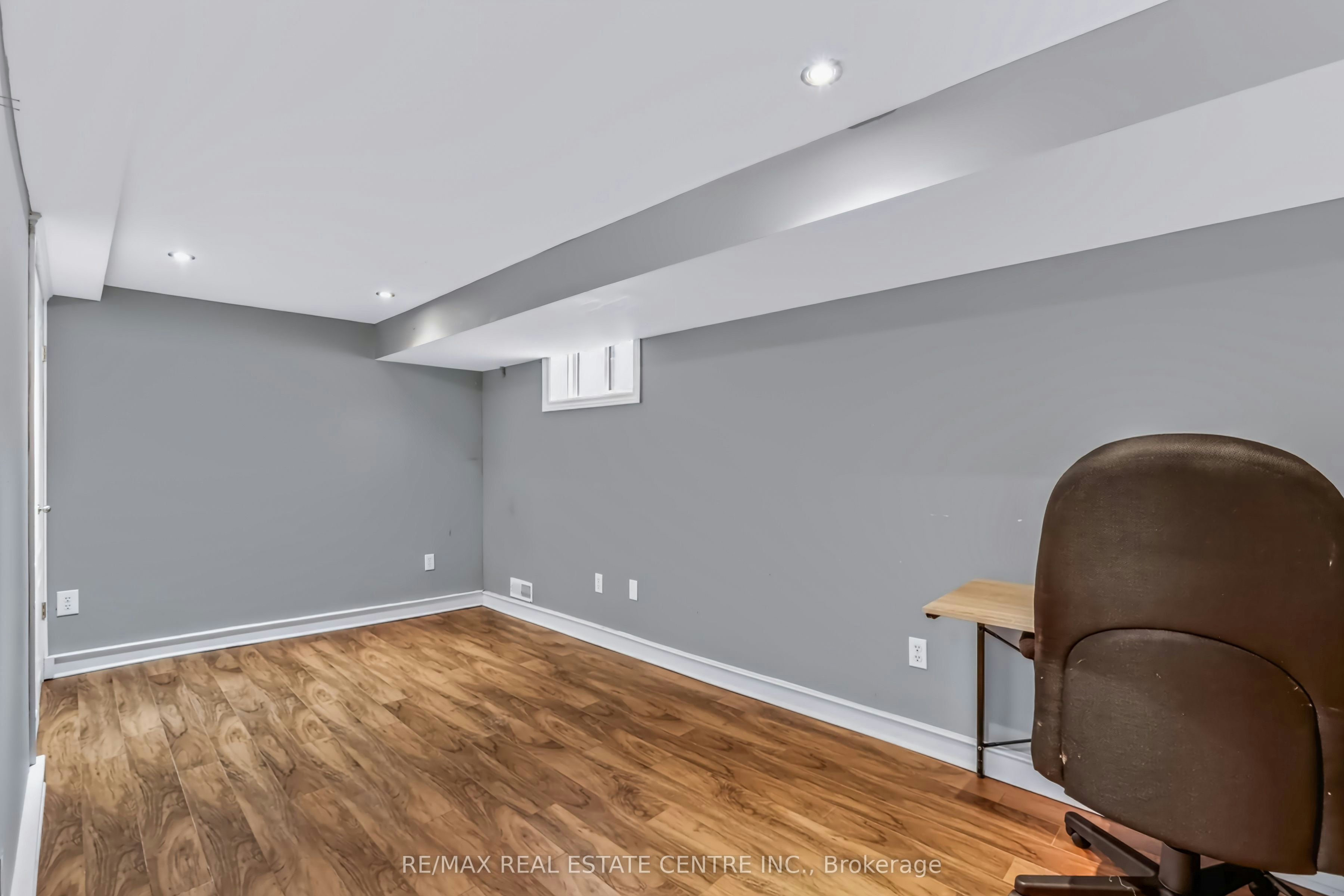 900 Adelaide Street N, London, ON, N5Y 2M5 - 15