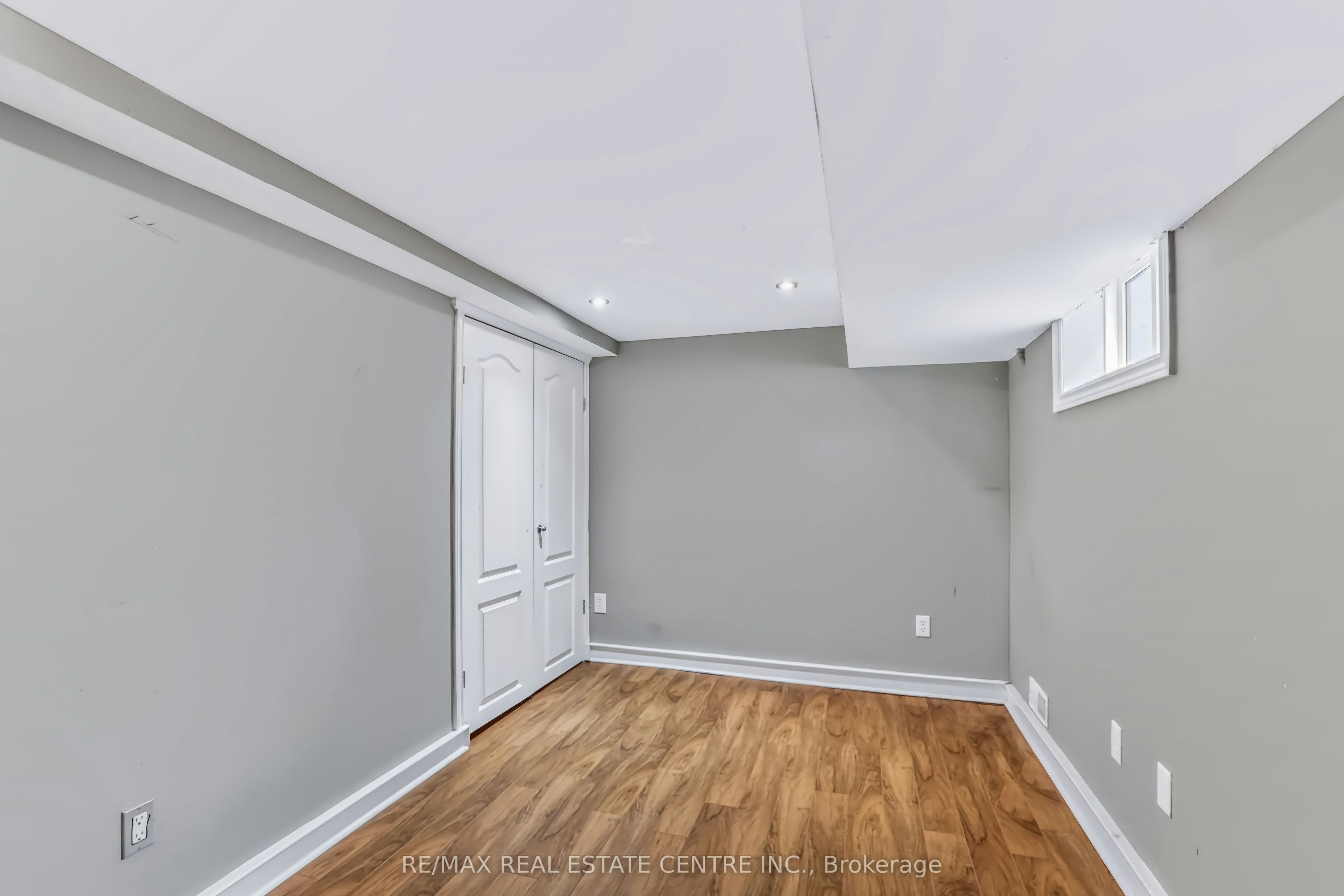 900 Adelaide Street N, London, ON, N5Y 2M5 - 14