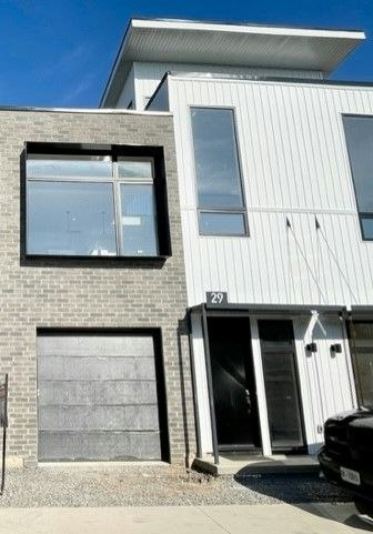 29 Summersides Mews, Pelham, ON, L0S 1E6