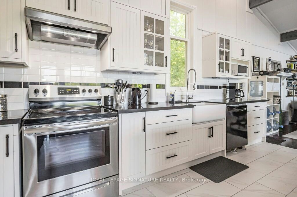 1127 Sunny Lake Road, Gravenhurst, ON, P1P 0G3 - 12