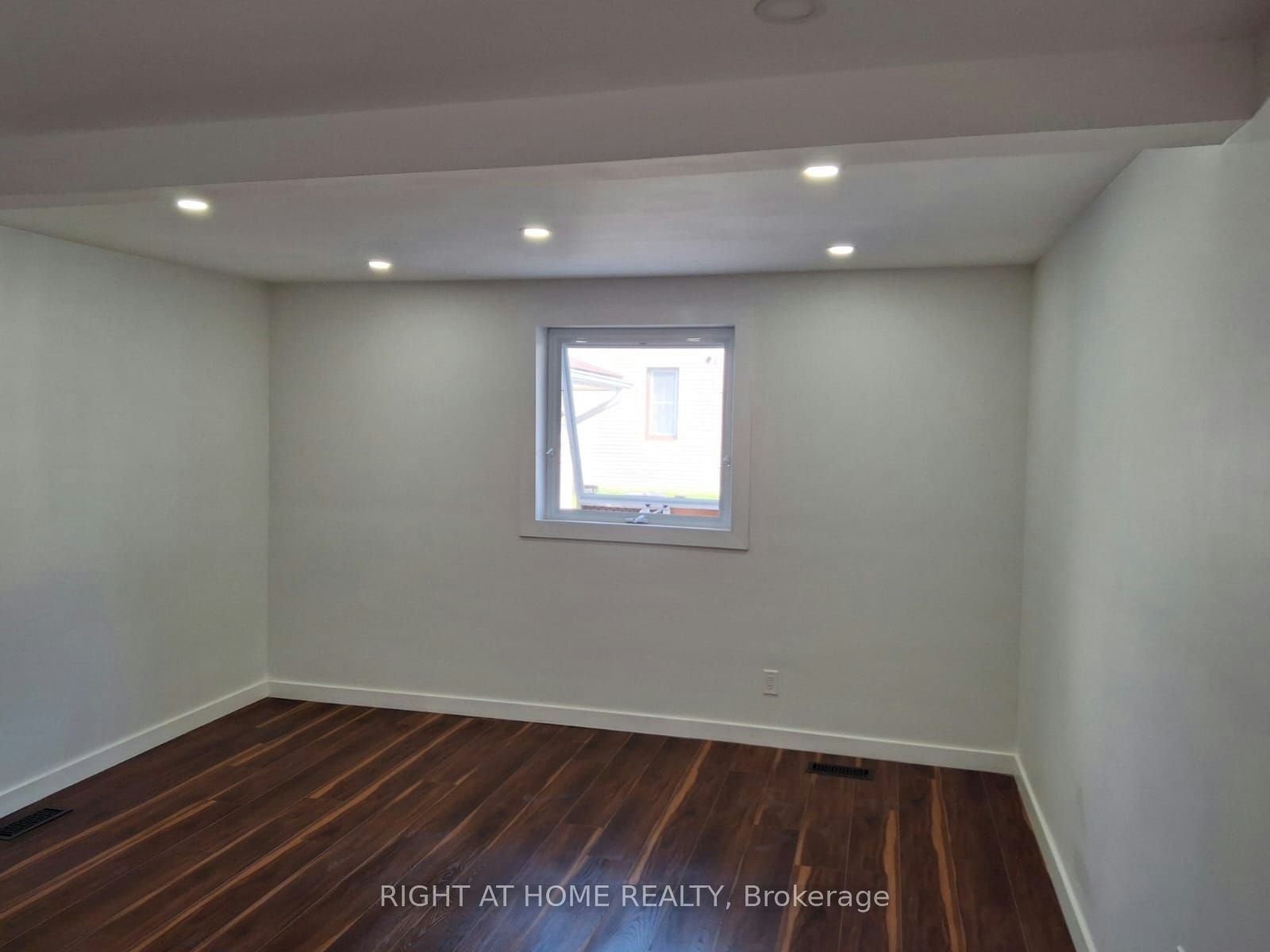 61 Wilkins Street, Quinte West, ON, K8V 3M6 - 8