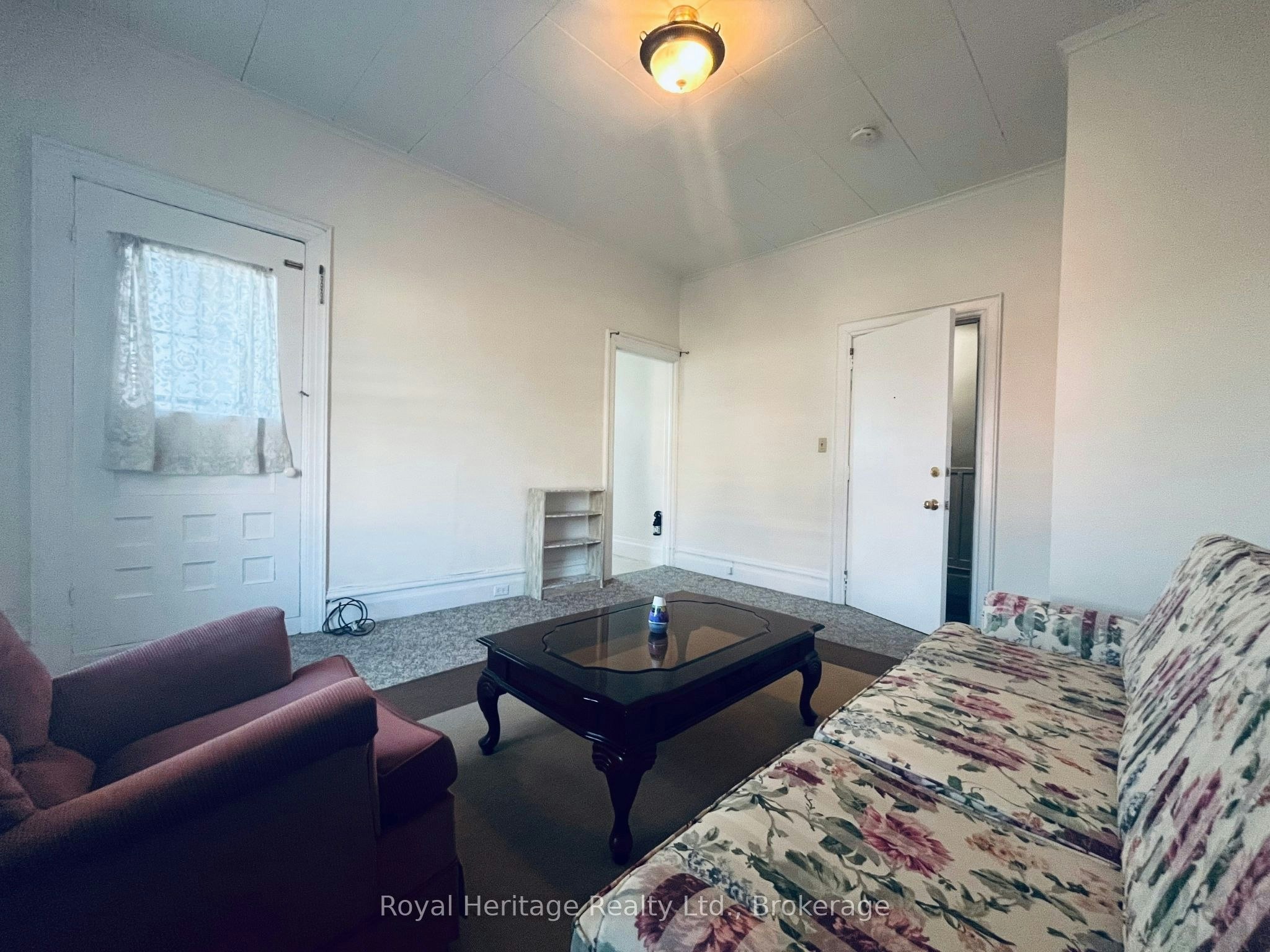 3-80 Bridge Street W, Belleville, ON, K8P 1J5 - 4