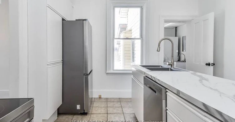 159 Wellington Street, Cambridge, ON, N1R 3Y8 - 11