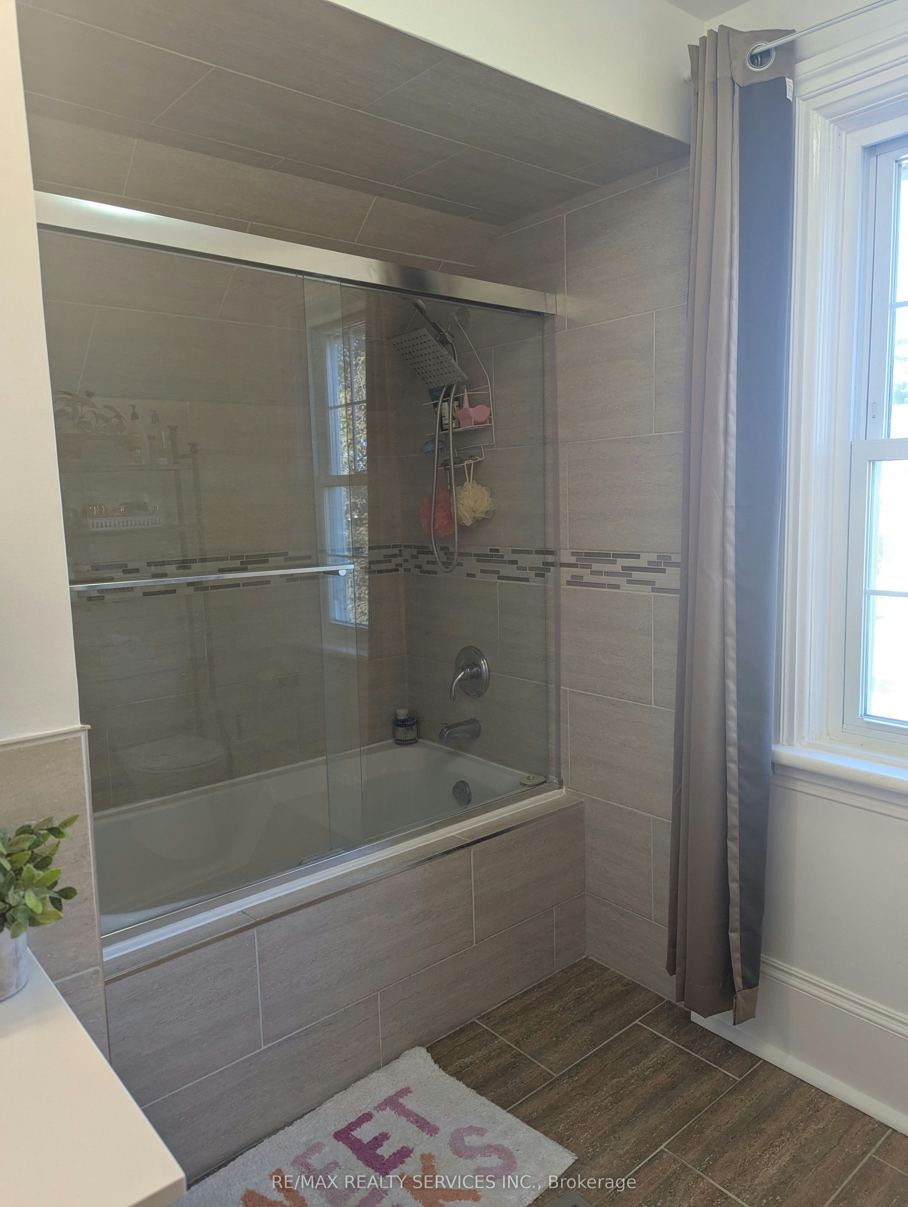 159 Wellington Street, Cambridge, ON, N1R 3Y8 - 16