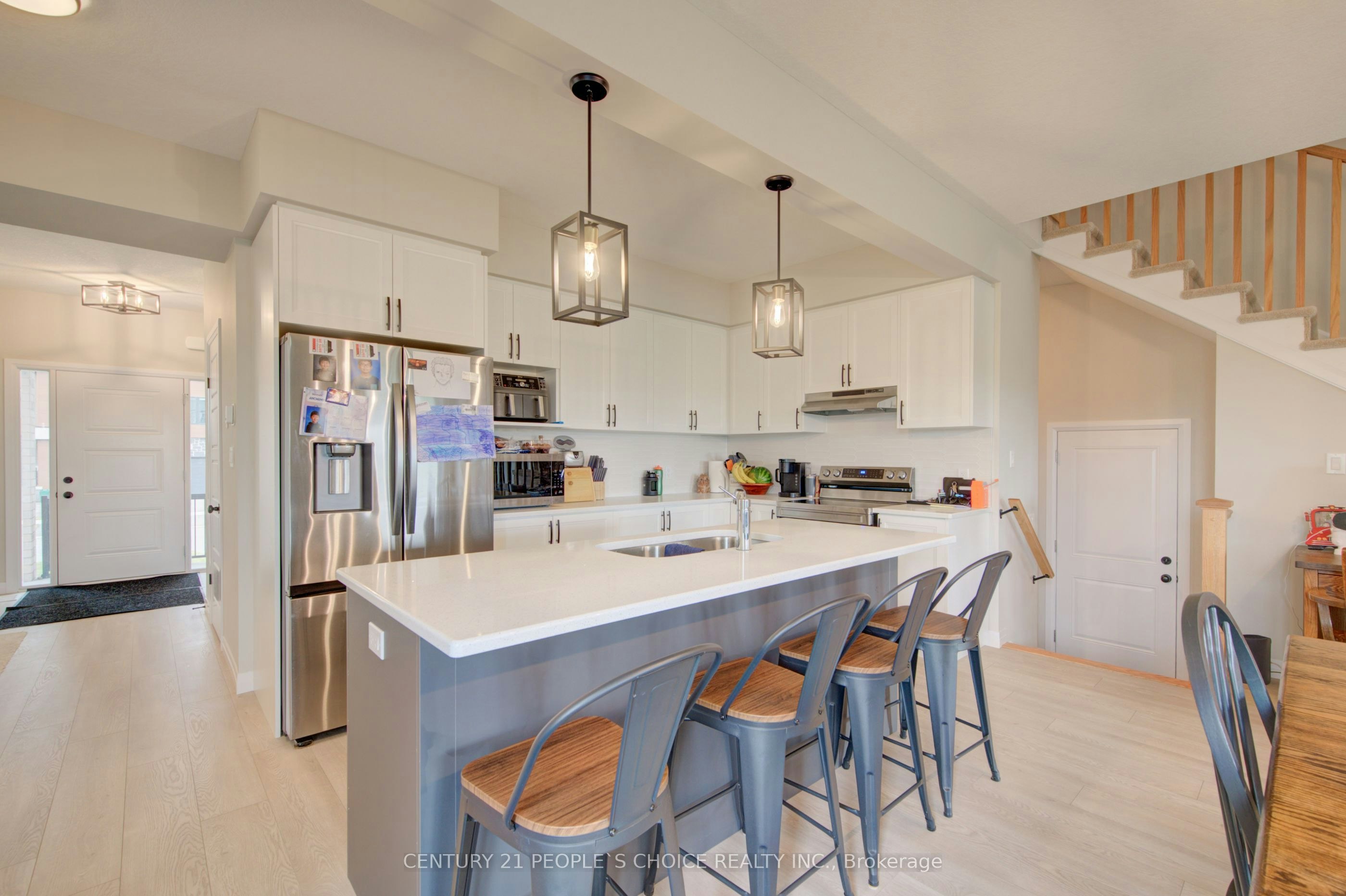 377 Bradshaw Drive, Stratford, ON, N5A 0K2 - 7