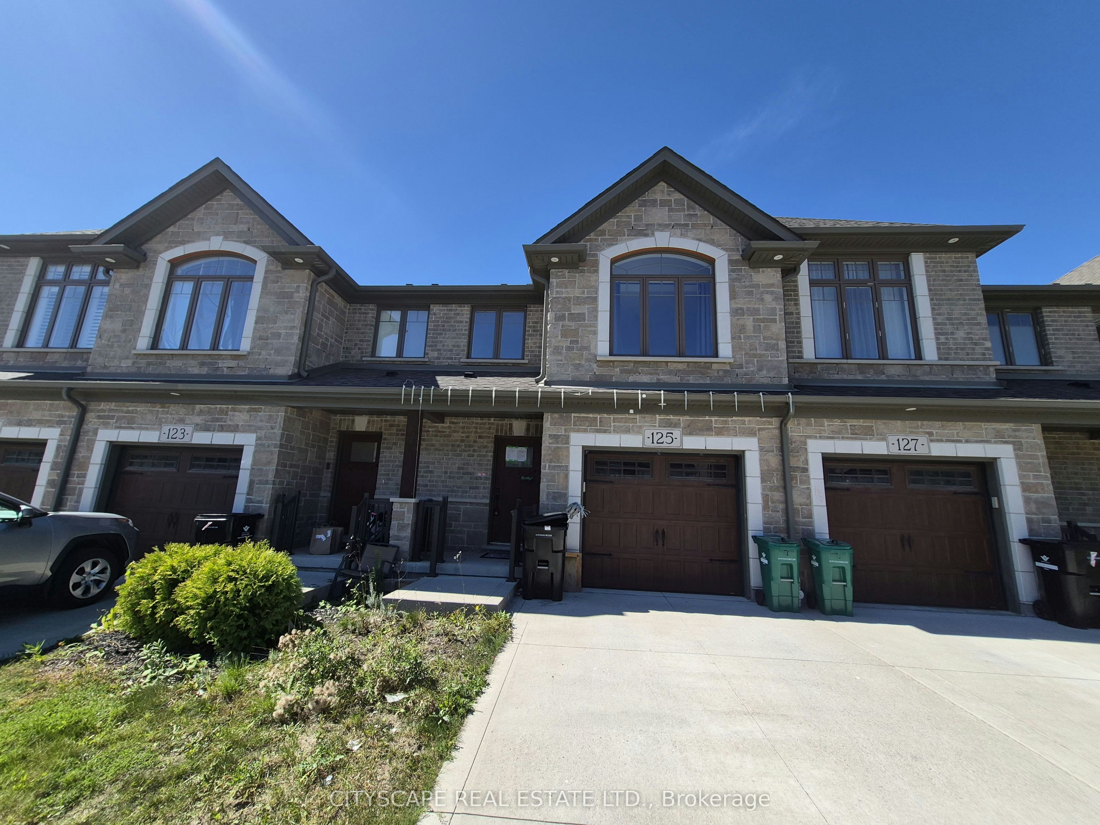 16-125 Hollybrook Trail, Kitchener, ON, N2R 0P1