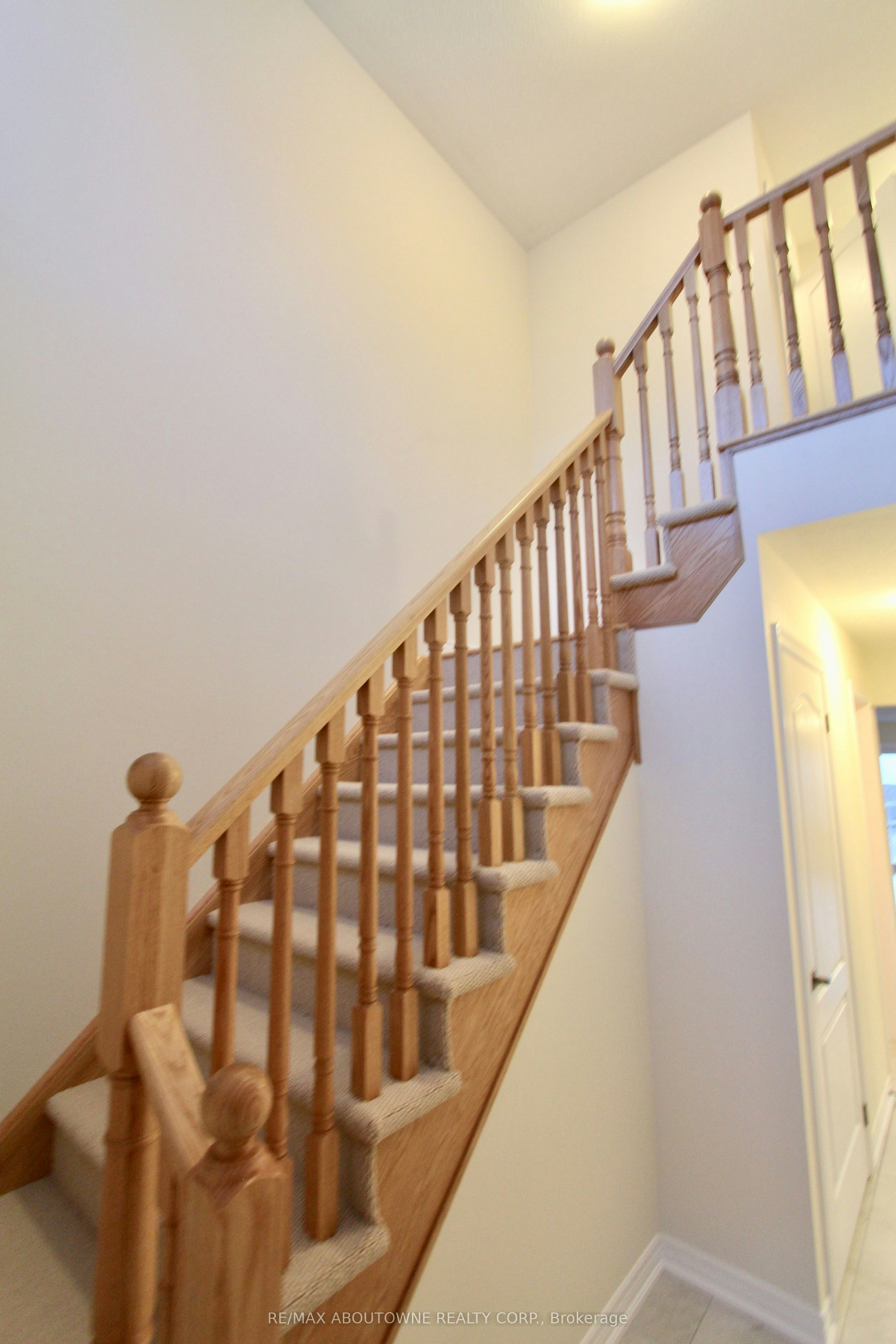 177 Law Drive, Guelph, ON, N1E 0E7 - 3