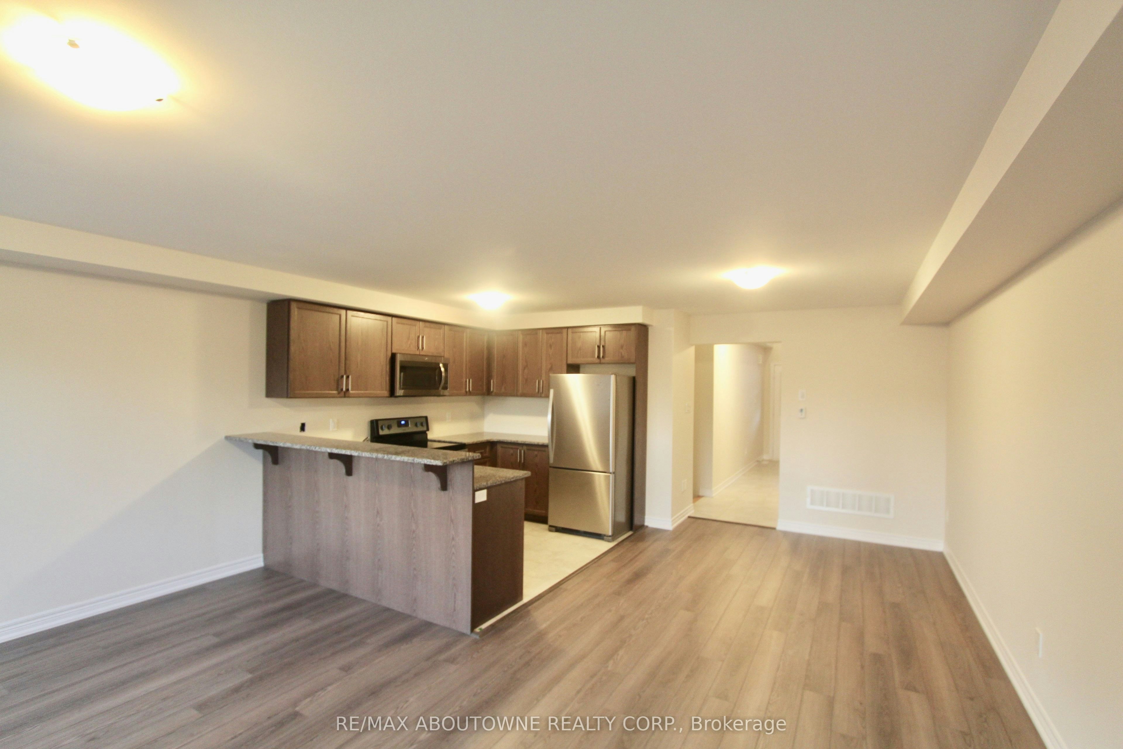 177 Law Drive, Guelph, ON, N1E 0E7 - 8