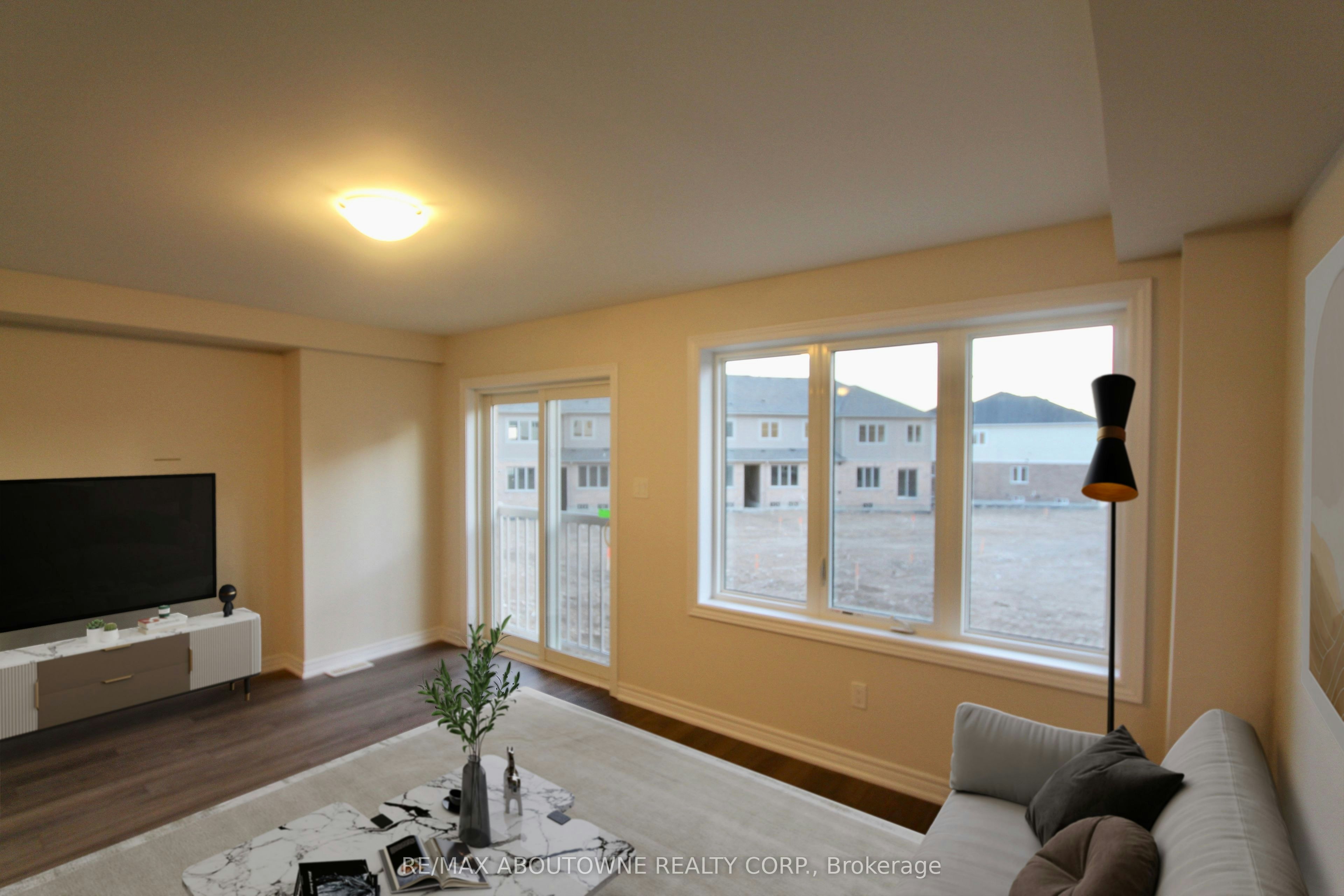 177 Law Drive, Guelph, ON, N1E 0E7 - 7