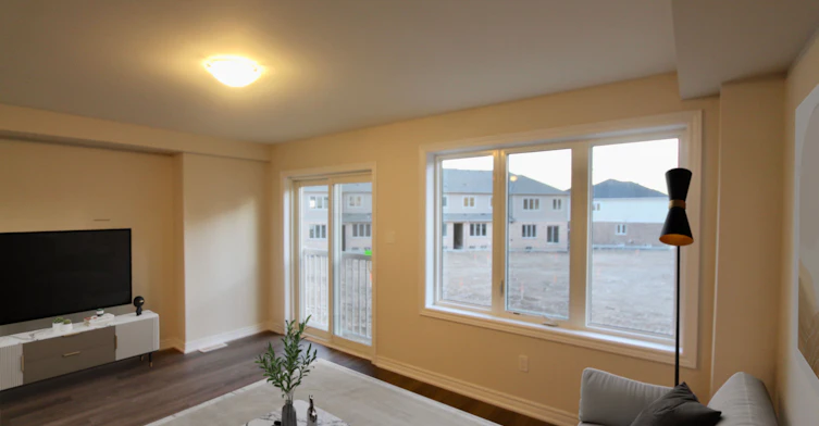 177 Law Drive, Guelph, ON, N1E 0E7 - 7