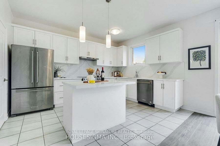 7763 Secretariat Court, Niagara Falls, ON, L7C 4G6 - 5