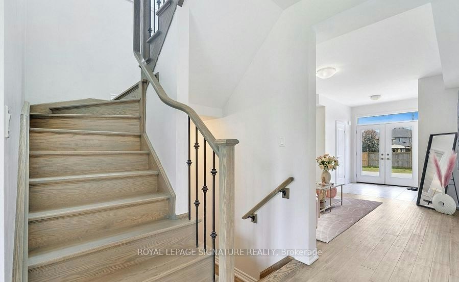 7763 Secretariat Court, Niagara Falls, ON, L7C 4G6 - 10