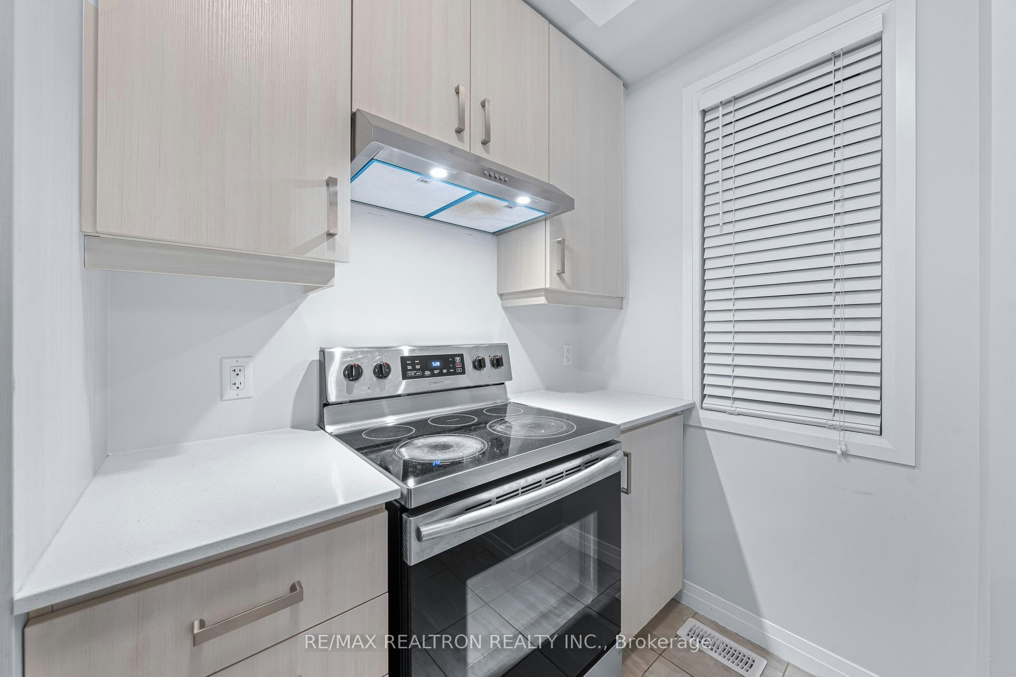 99-30 Times Square Boulevard, Hamilton, ON, L8J 0L8 - 15