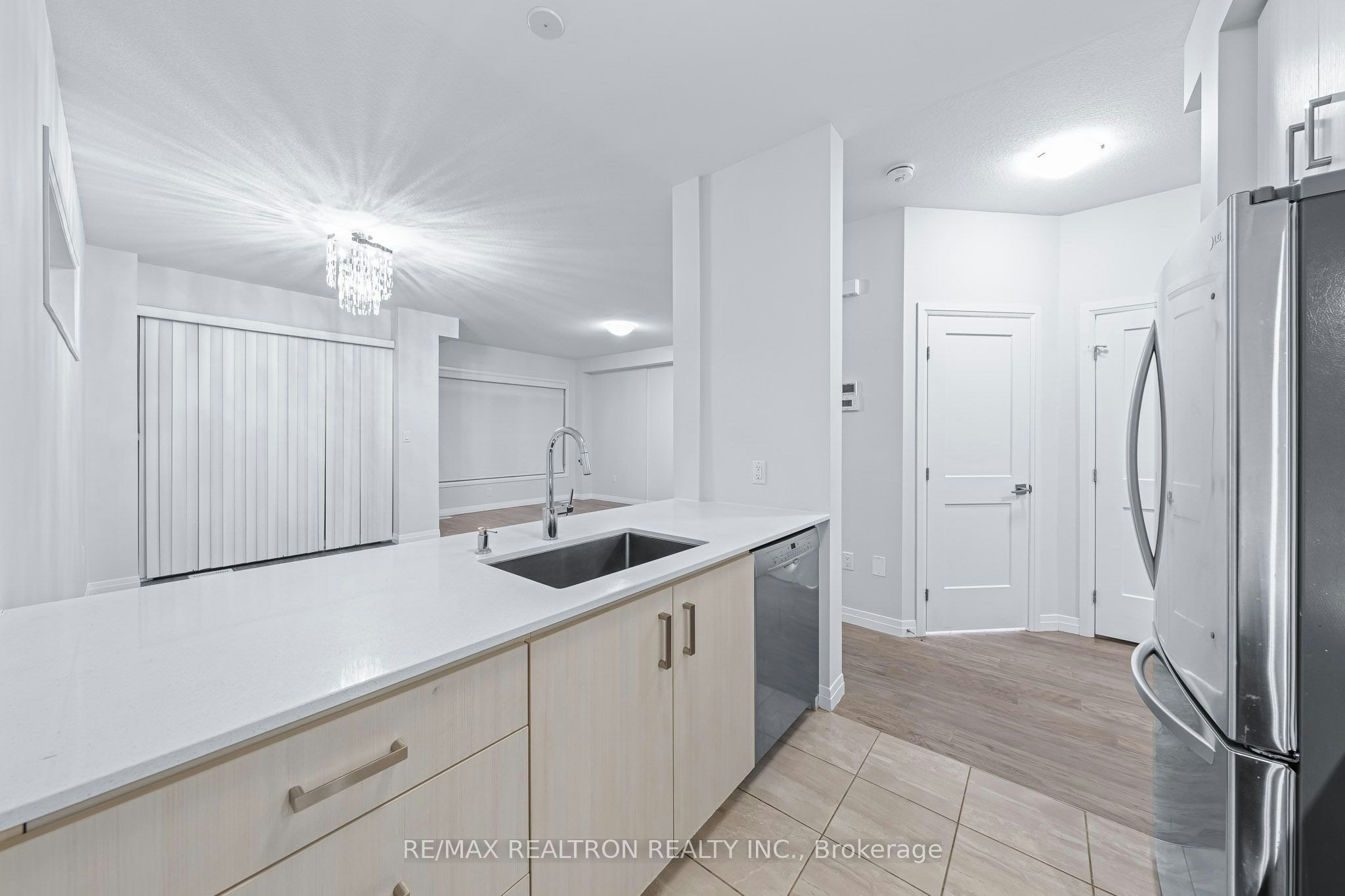 99-30 Times Square Boulevard, Hamilton, ON, L8J 0L8 - 13