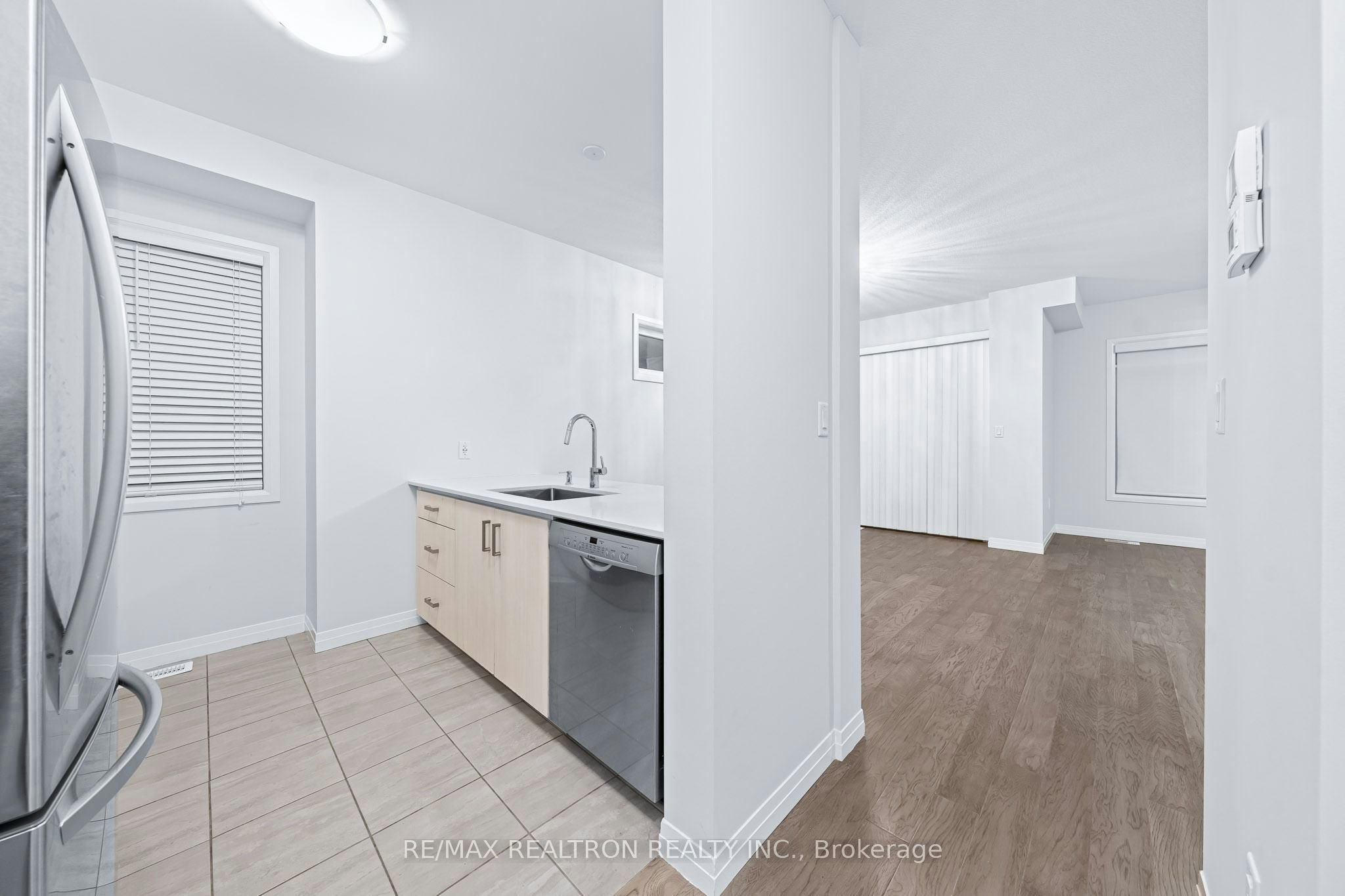 99-30 Times Square Boulevard, Hamilton, ON, L8J 0L8 - 12